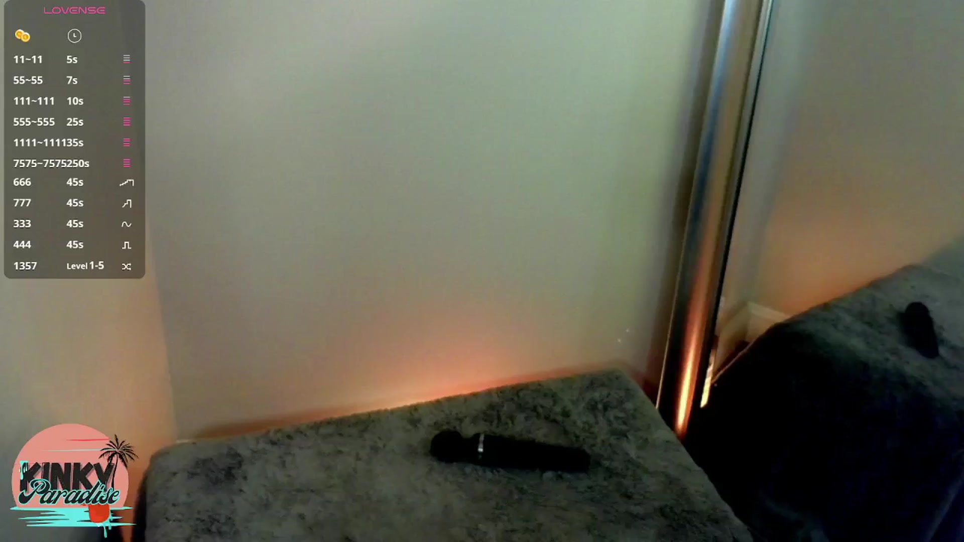 Gallery image thumbnail from JeansOnFire_'s myfreecams stream on, 11/16/2024, 07:29 image 19 of 20