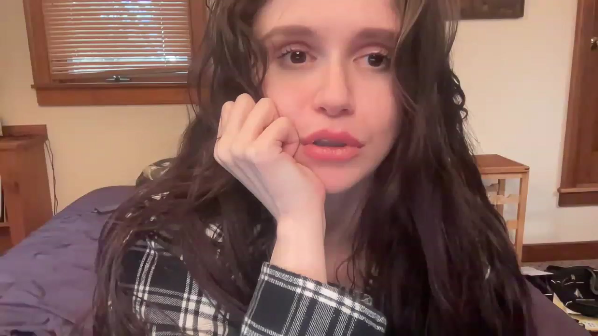 Gallery image thumbnail from JediDropout's myfreecams stream on, 01/01/2023, 15:12 image 19 of 20