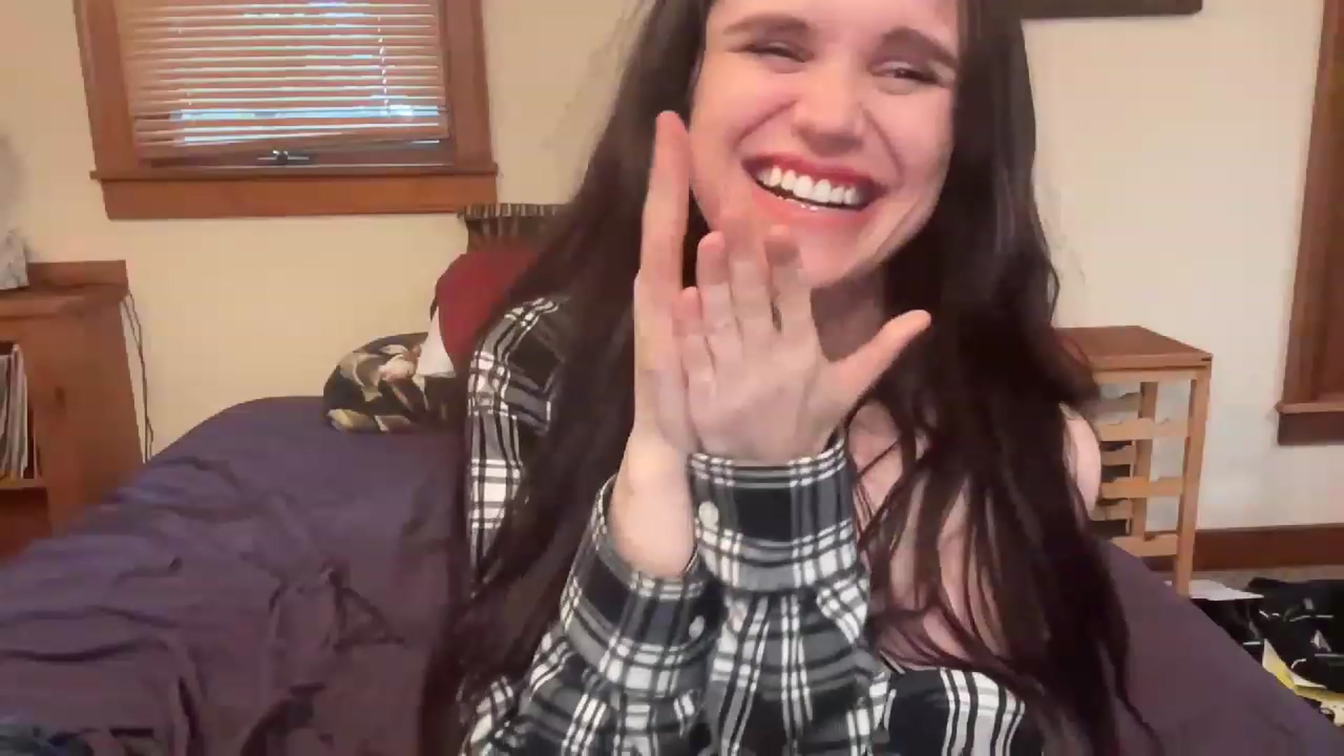 Gallery image thumbnail from JediDropout's myfreecams stream on, 01/01/2023, 15:12 image 16 of 20
