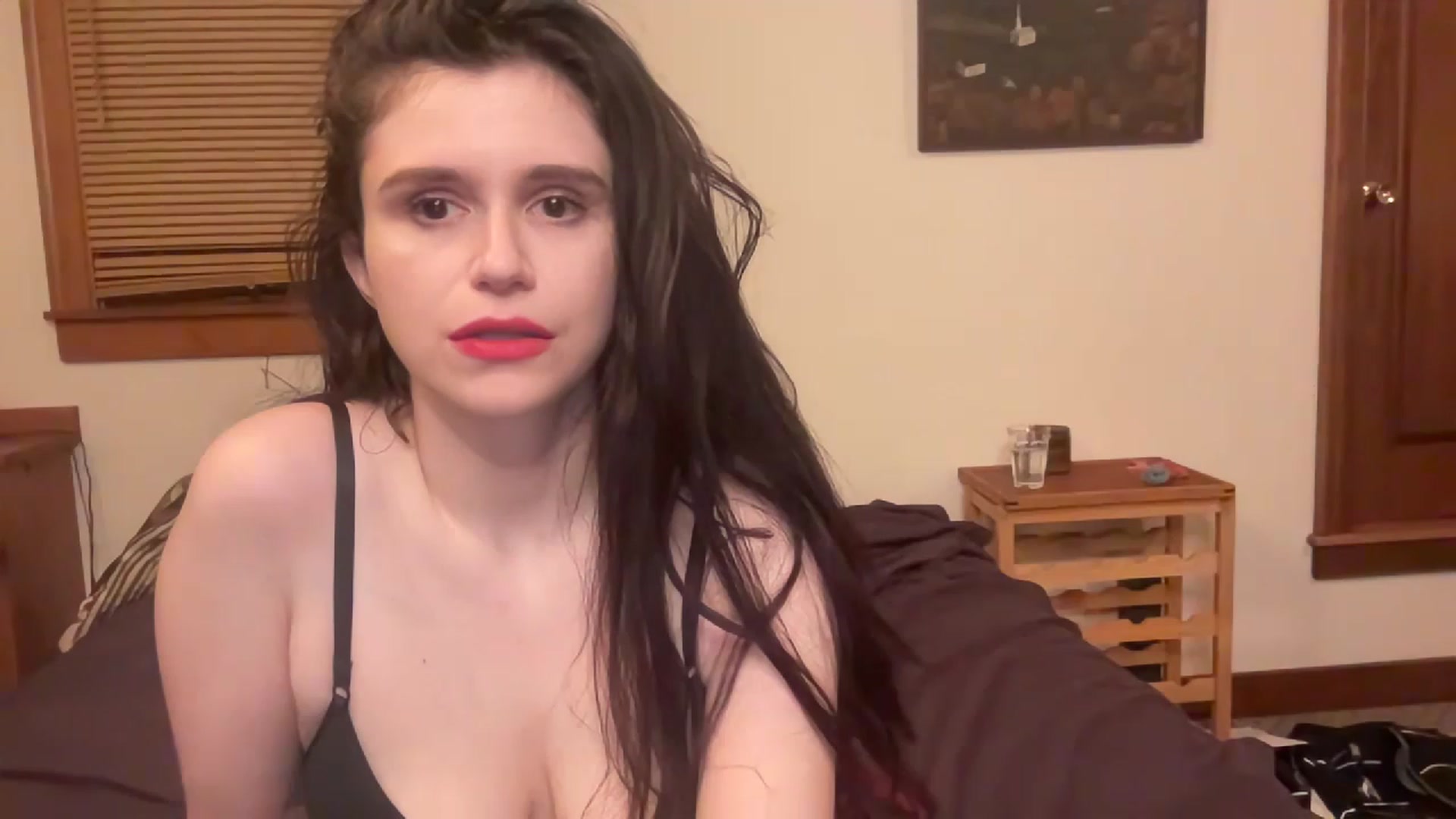 Gallery image thumbnail from JediDropout's myfreecams stream on, 01/03/2023, 05:56 image 3 of 20
