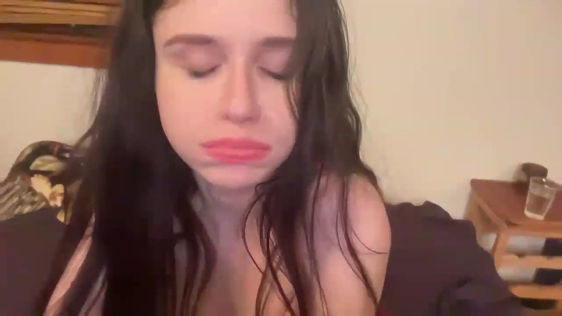 Gallery image thumbnail from JediDropout's myfreecams stream on, 01/03/2023, 06:32 image 11 of 20