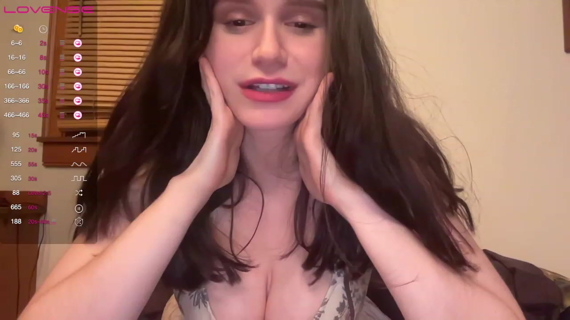 Gallery image thumbnail from JediDropout's myfreecams stream on, 03/12/2023, 09:57 image 13 of 20