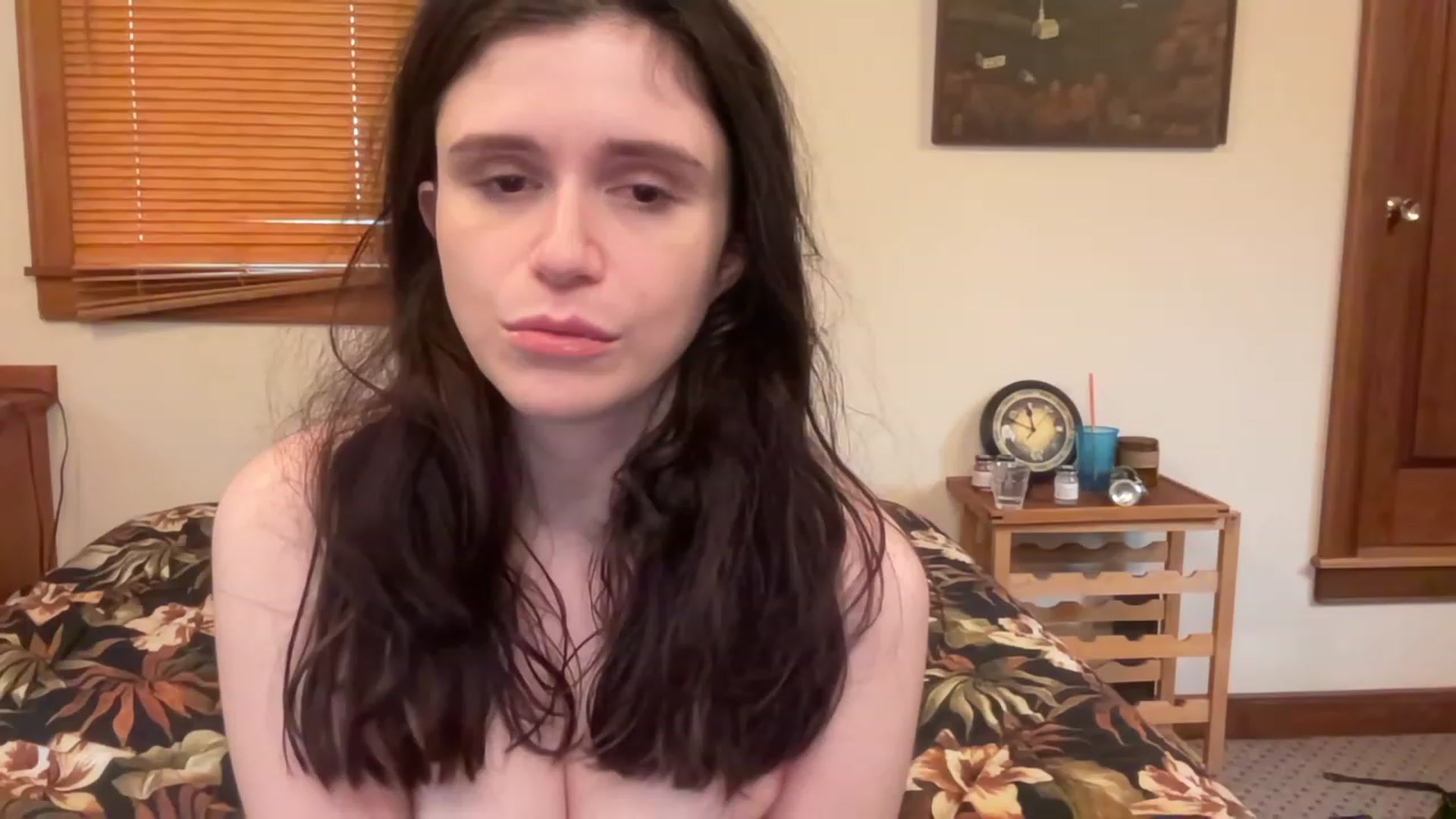 Gallery image thumbnail from JediDropout's myfreecams stream on, 04/17/2023, 16:46 image 17 of 20