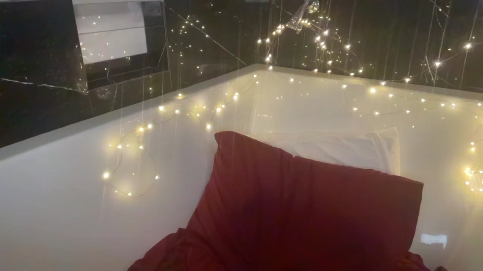Gallery image thumbnail from JediDropout's myfreecams stream on, 06/11/2023, 07:07 image 3 of 20