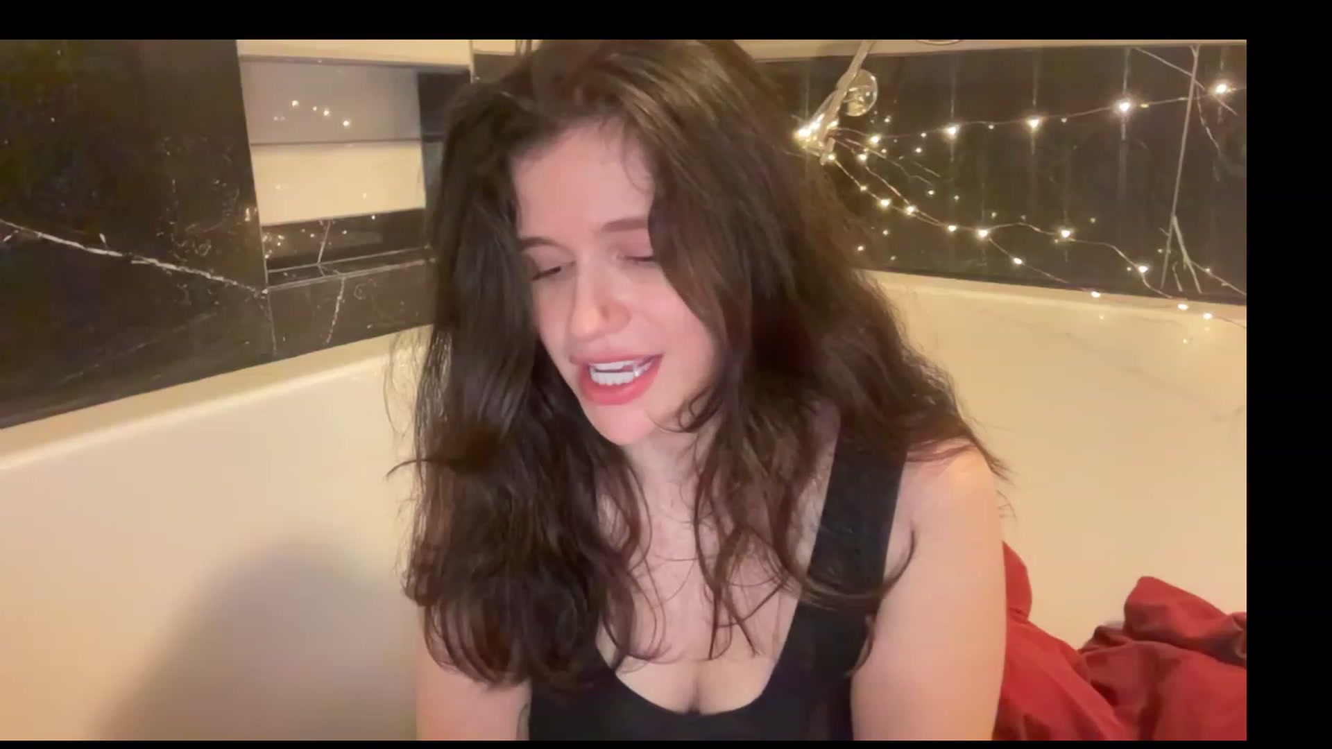 Gallery image thumbnail from JediDropout's myfreecams stream on, 06/17/2023, 05:42 image 18 of 20