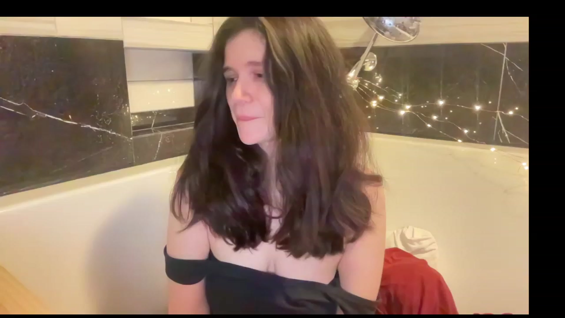 Gallery image thumbnail from JediDropout's myfreecams stream on, 06/17/2023, 09:44 image 9 of 20