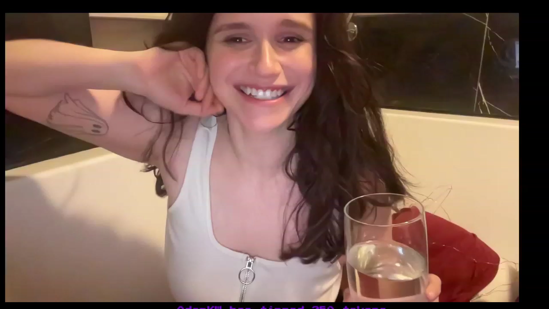 Gallery image thumbnail from JediDropout's myfreecams stream on, 06/18/2023, 06:09 image 13 of 20