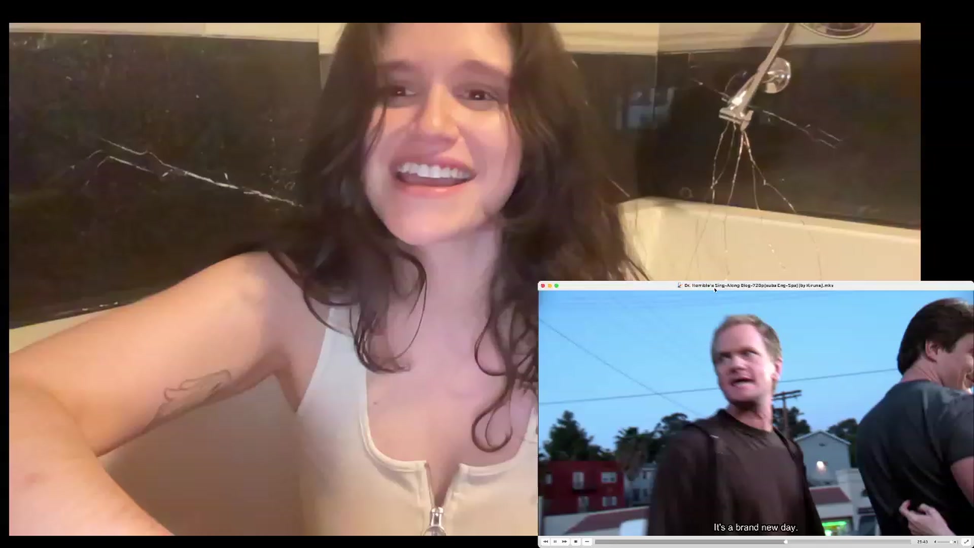 Gallery image thumbnail from JediDropout's myfreecams stream on, 06/18/2023, 08:14 image 13 of 20