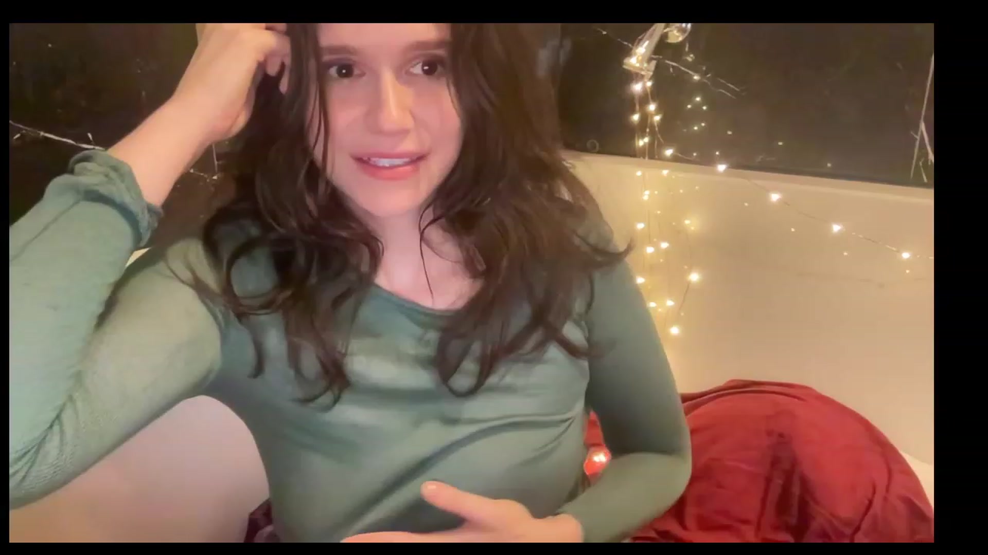 Gallery image thumbnail from JediDropout's myfreecams stream on, 06/19/2023, 03:50 image 3 of 20