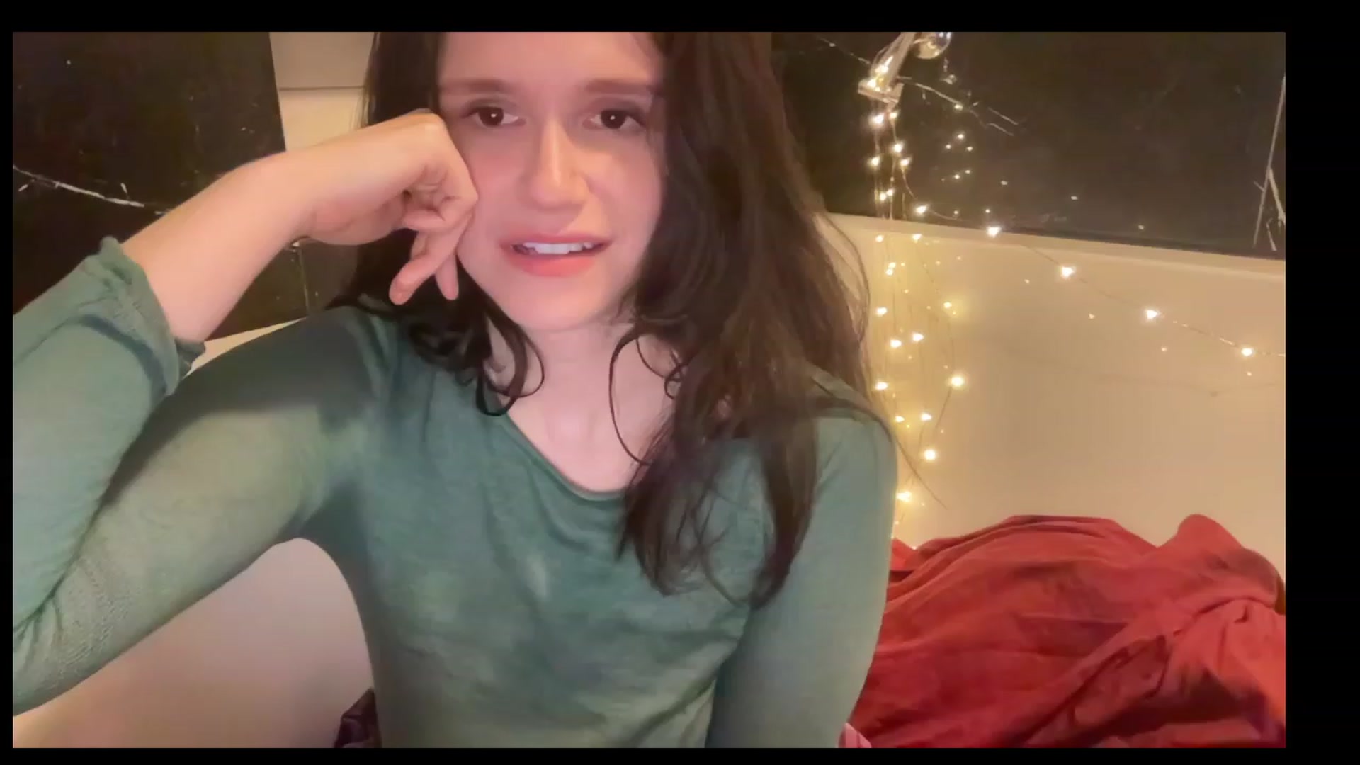 Gallery image thumbnail from JediDropout's myfreecams stream on, 06/19/2023, 03:50 image 12 of 20