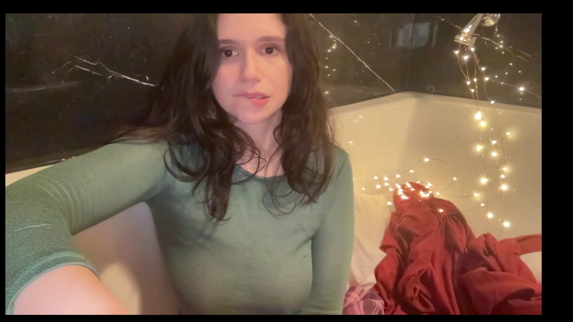Gallery image thumbnail from JediDropout's myfreecams stream on, 06/19/2023, 05:28 image 9 of 20