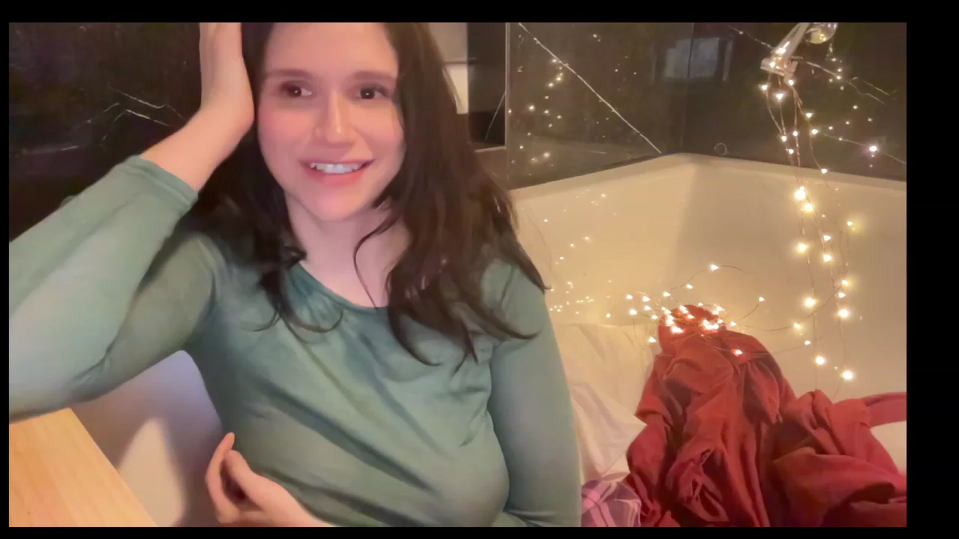 Gallery image thumbnail from JediDropout's myfreecams stream on, 06/19/2023, 05:28 image 7 of 20