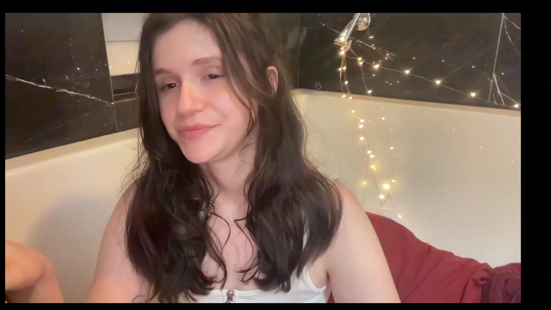 Gallery image thumbnail from JediDropout's myfreecams stream on, 06/20/2023, 12:34 image 20 of 20