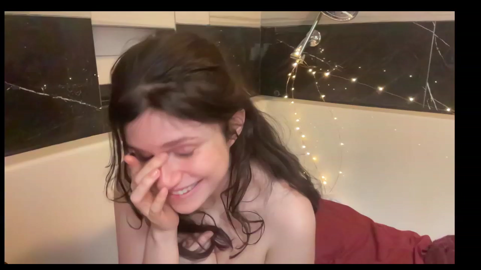 Gallery image thumbnail from JediDropout's myfreecams stream on, 06/20/2023, 12:34 image 4 of 20