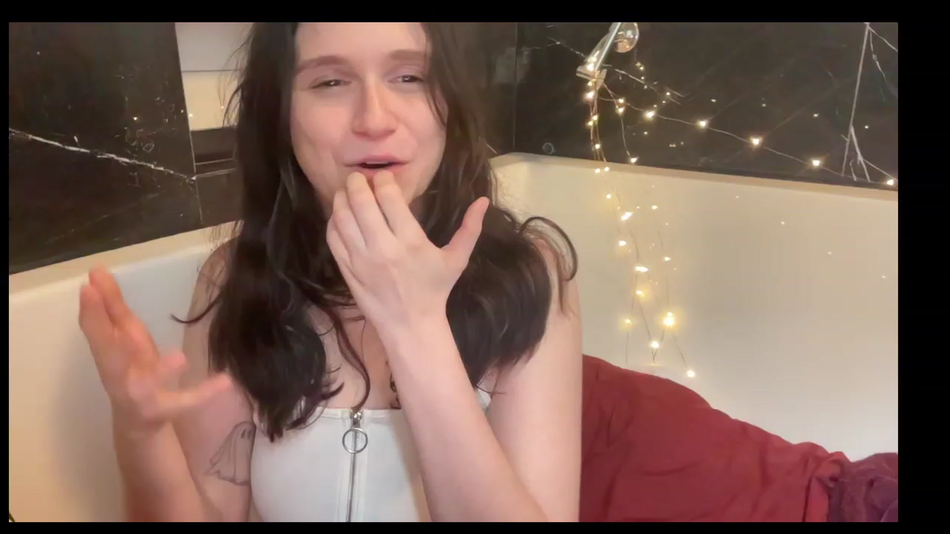 Gallery image thumbnail from JediDropout's myfreecams stream on, 06/20/2023, 12:34 image 14 of 20