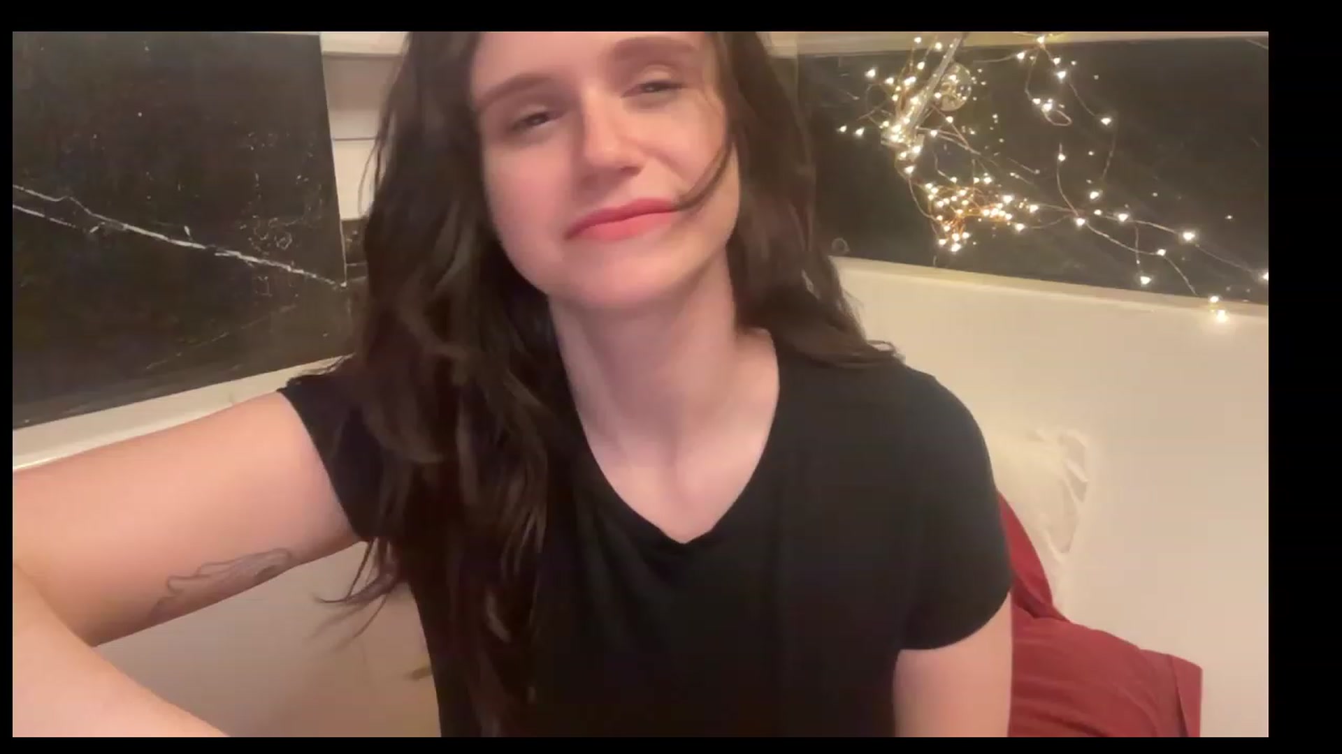 Gallery image thumbnail from JediDropout's myfreecams stream on, 07/08/2023, 07:25 image 11 of 20