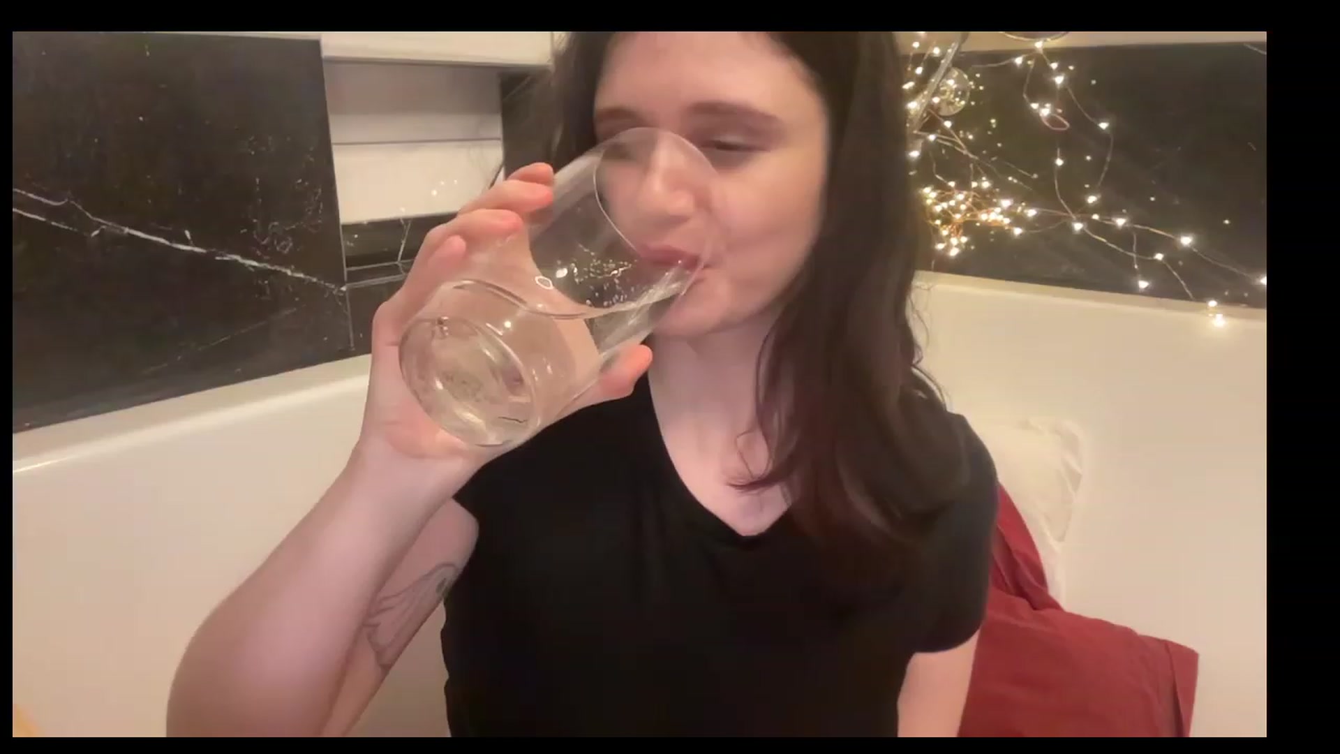 Gallery image thumbnail from JediDropout's myfreecams stream on, 07/08/2023, 08:17 image 9 of 20