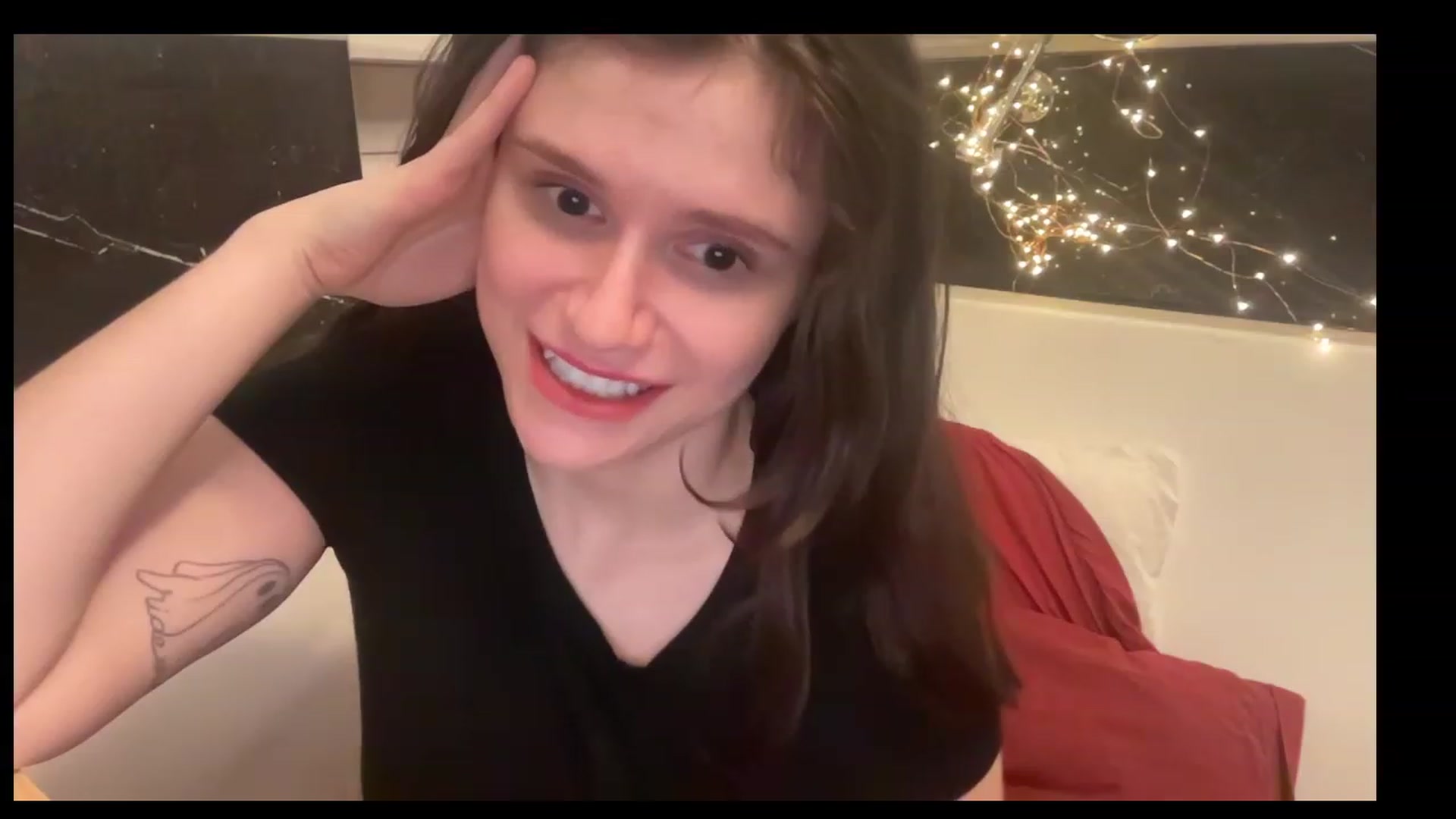 Gallery image thumbnail from JediDropout's myfreecams stream on, 07/08/2023, 08:17 image 10 of 20