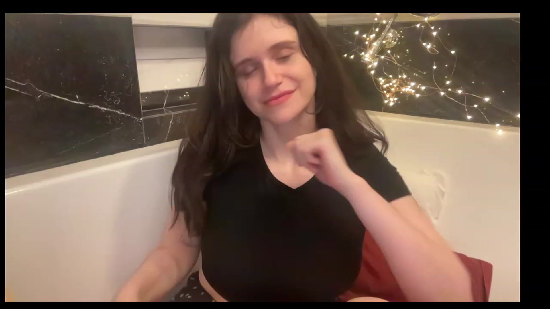Gallery image thumbnail from JediDropout's myfreecams stream on, 07/08/2023, 08:17 image 11 of 20