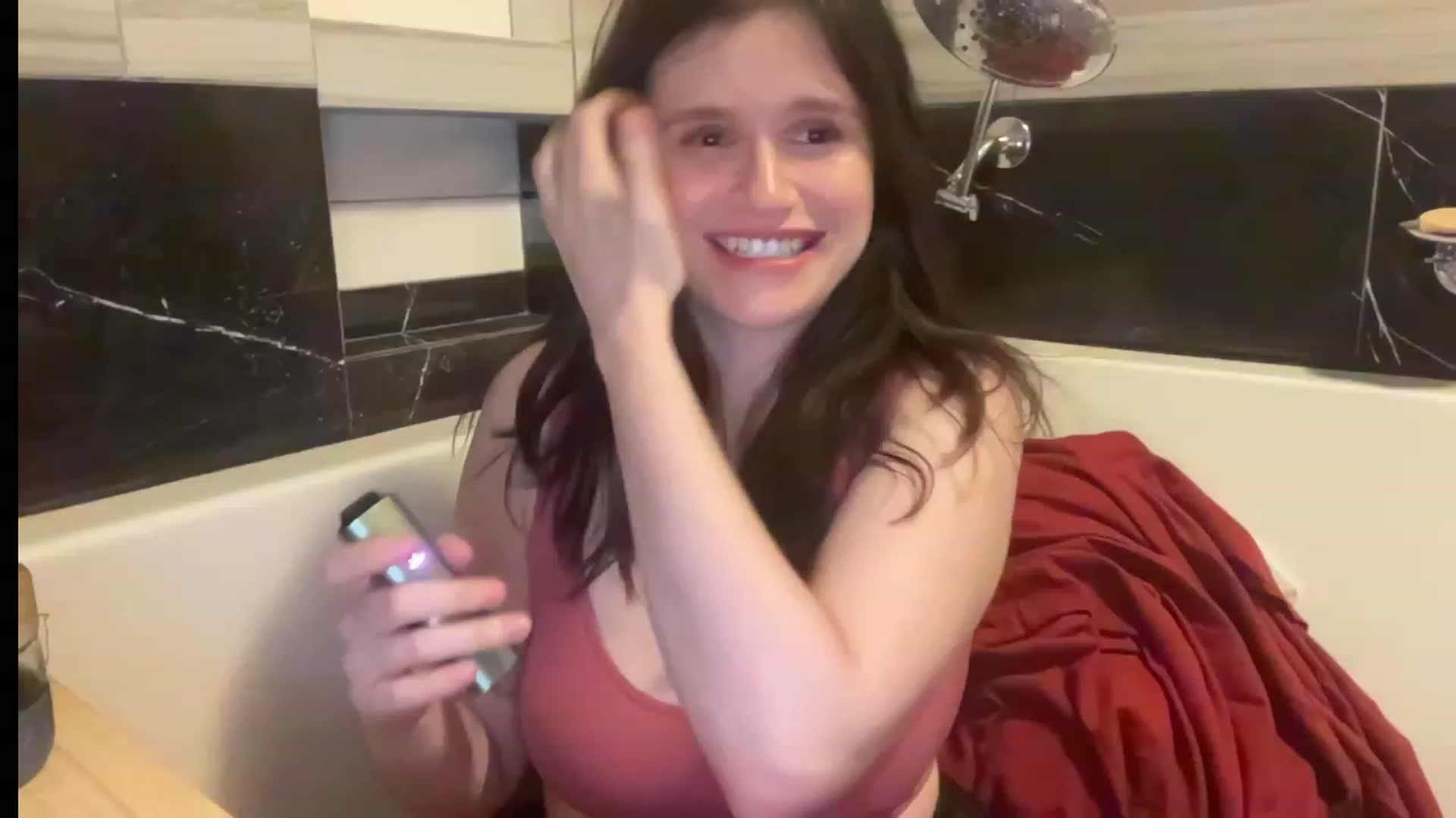 Gallery image thumbnail from JediDropout's myfreecams stream on, 08/31/2023, 02:35 image 17 of 20