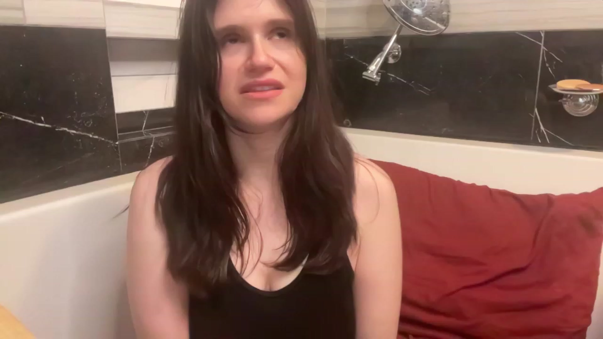 Gallery image thumbnail from JediDropout's myfreecams stream on, 09/01/2023, 04:26 image 13 of 20