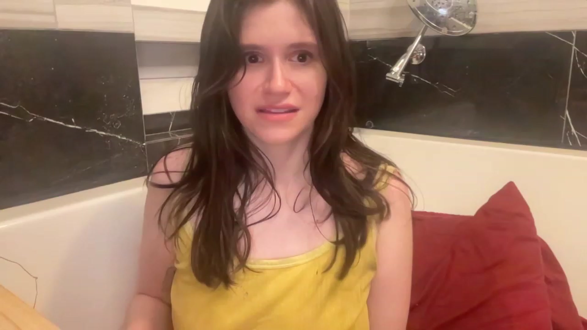 Gallery image thumbnail from JediDropout's myfreecams stream on, 09/02/2023, 05:42 image 18 of 20
