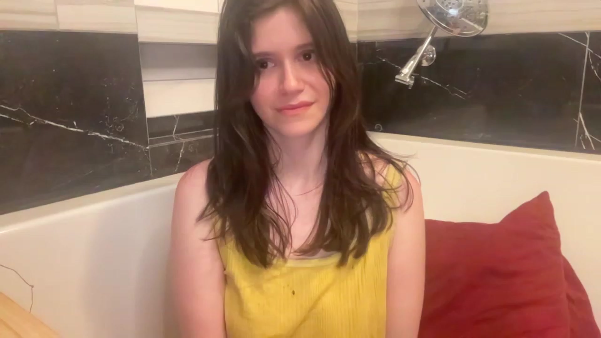 Gallery image thumbnail from JediDropout's myfreecams stream on, 09/02/2023, 05:42 image 4 of 20