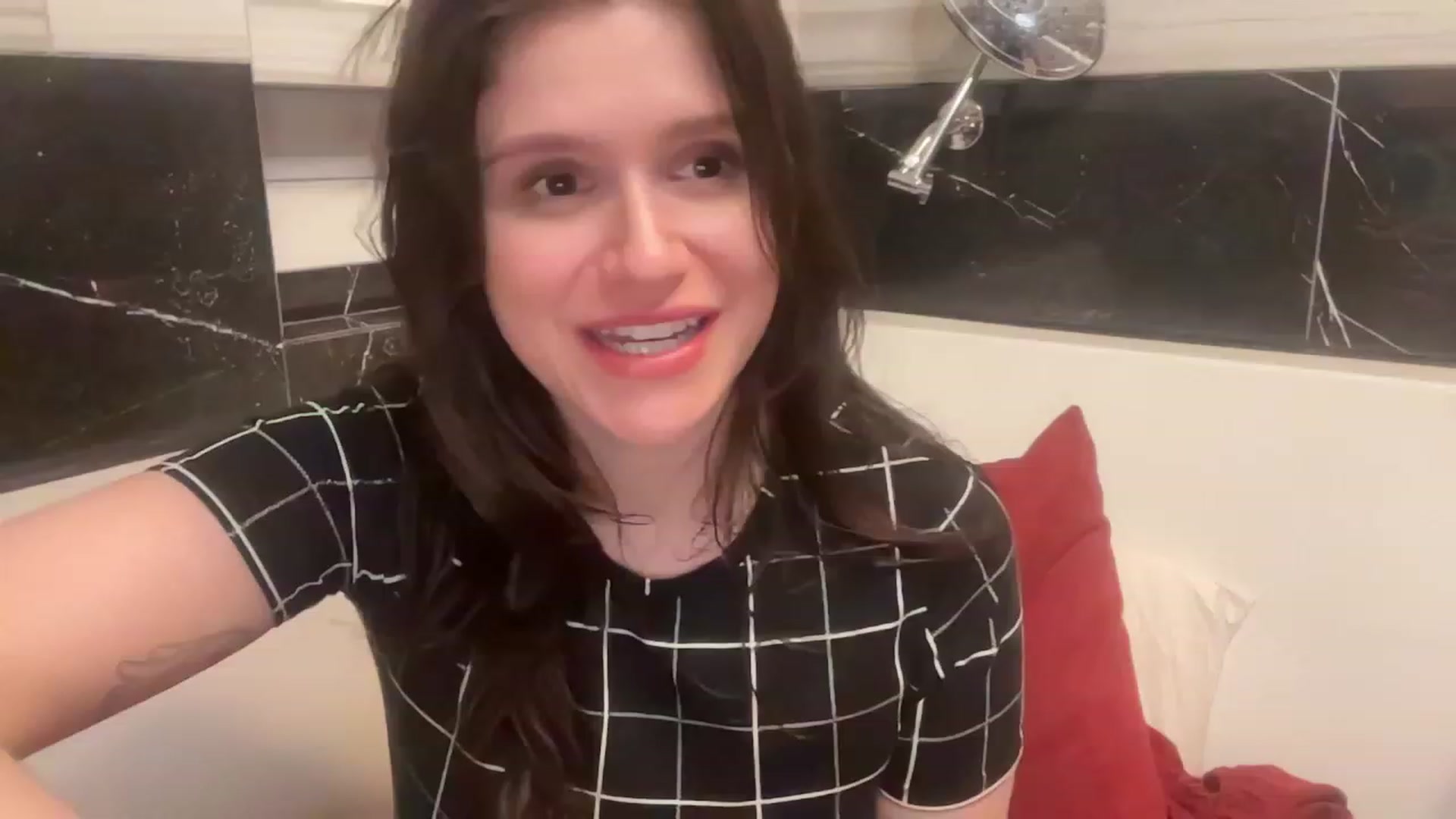 Gallery image thumbnail from JediDropout's myfreecams stream on, 09/03/2023, 04:49 image 12 of 20