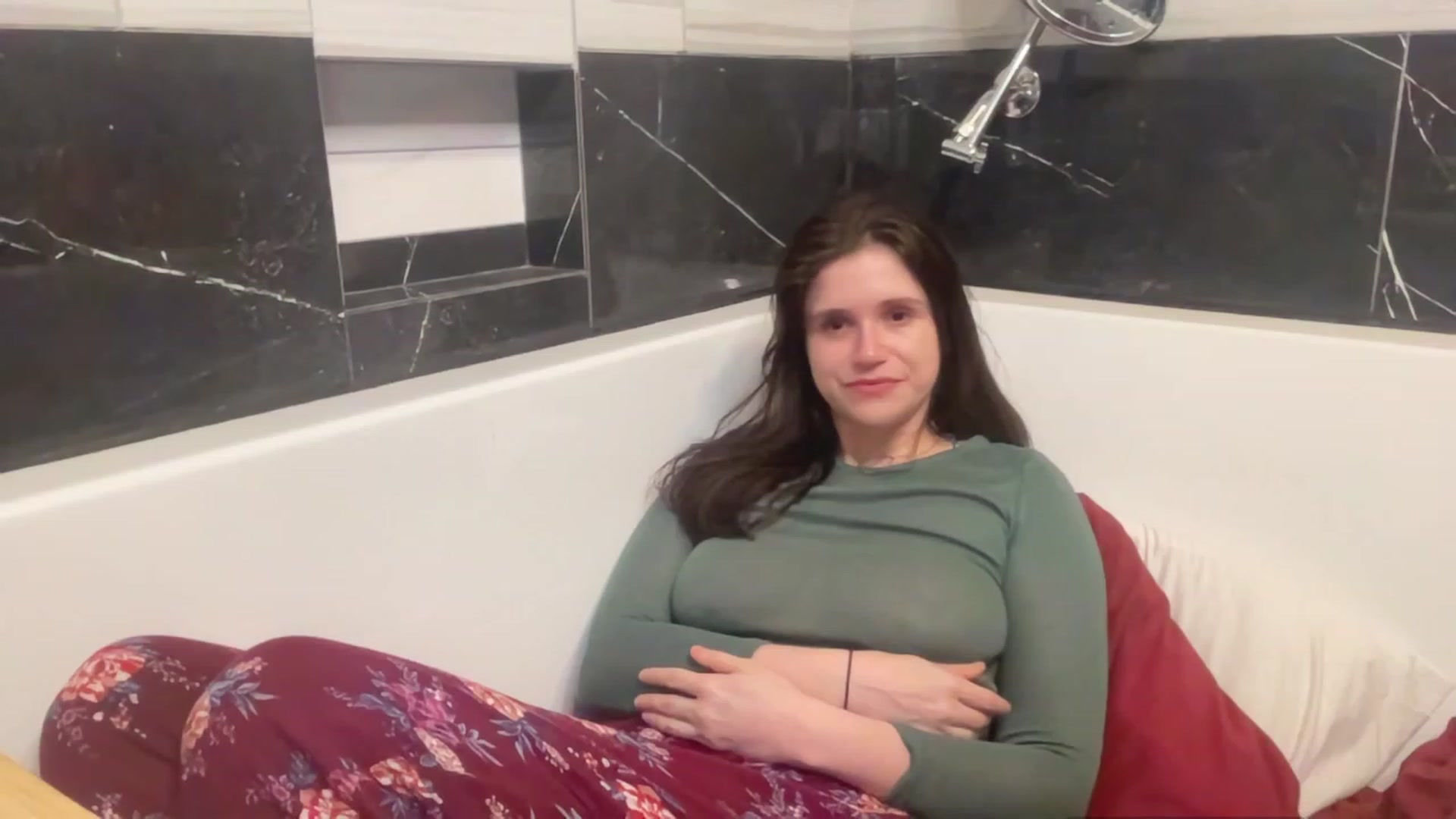 Gallery image thumbnail from JediDropout's myfreecams stream on, 09/12/2023, 05:24 image 8 of 20
