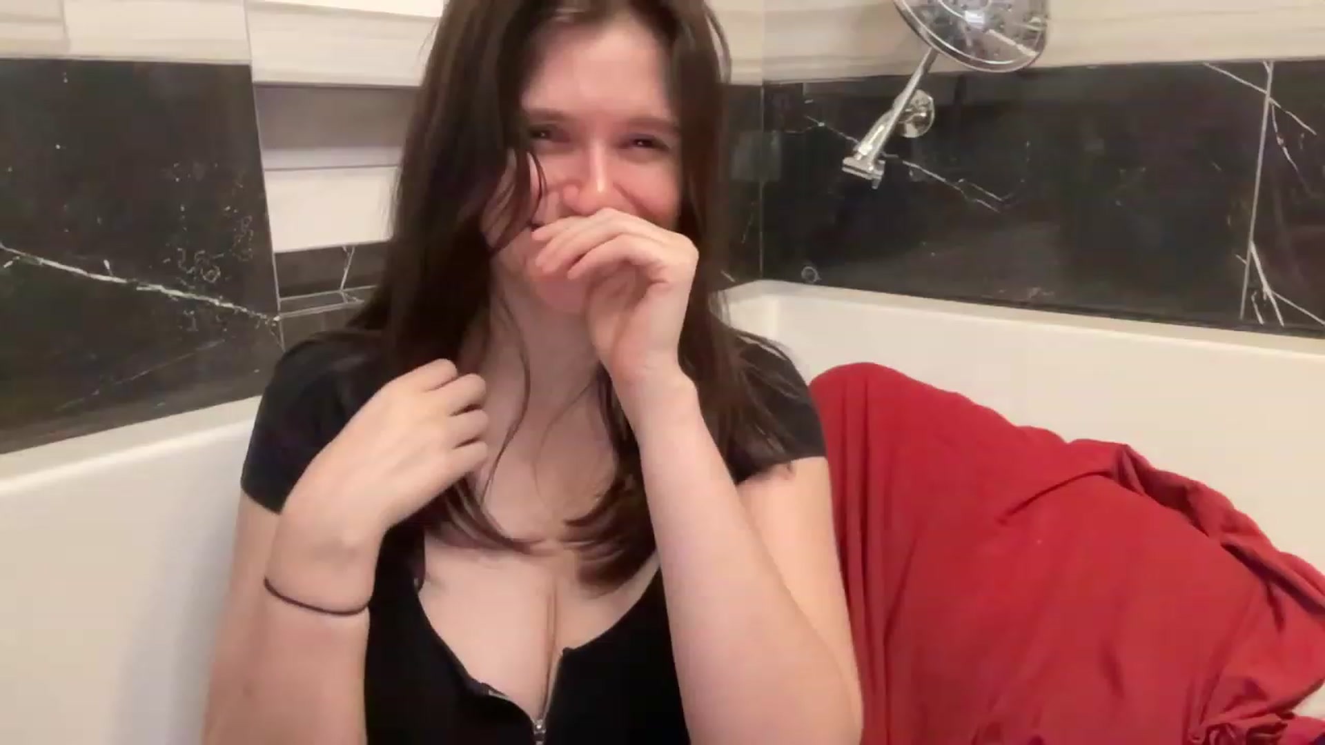 Gallery image thumbnail from JediDropout's myfreecams stream on, 09/14/2023, 02:56 image 9 of 20