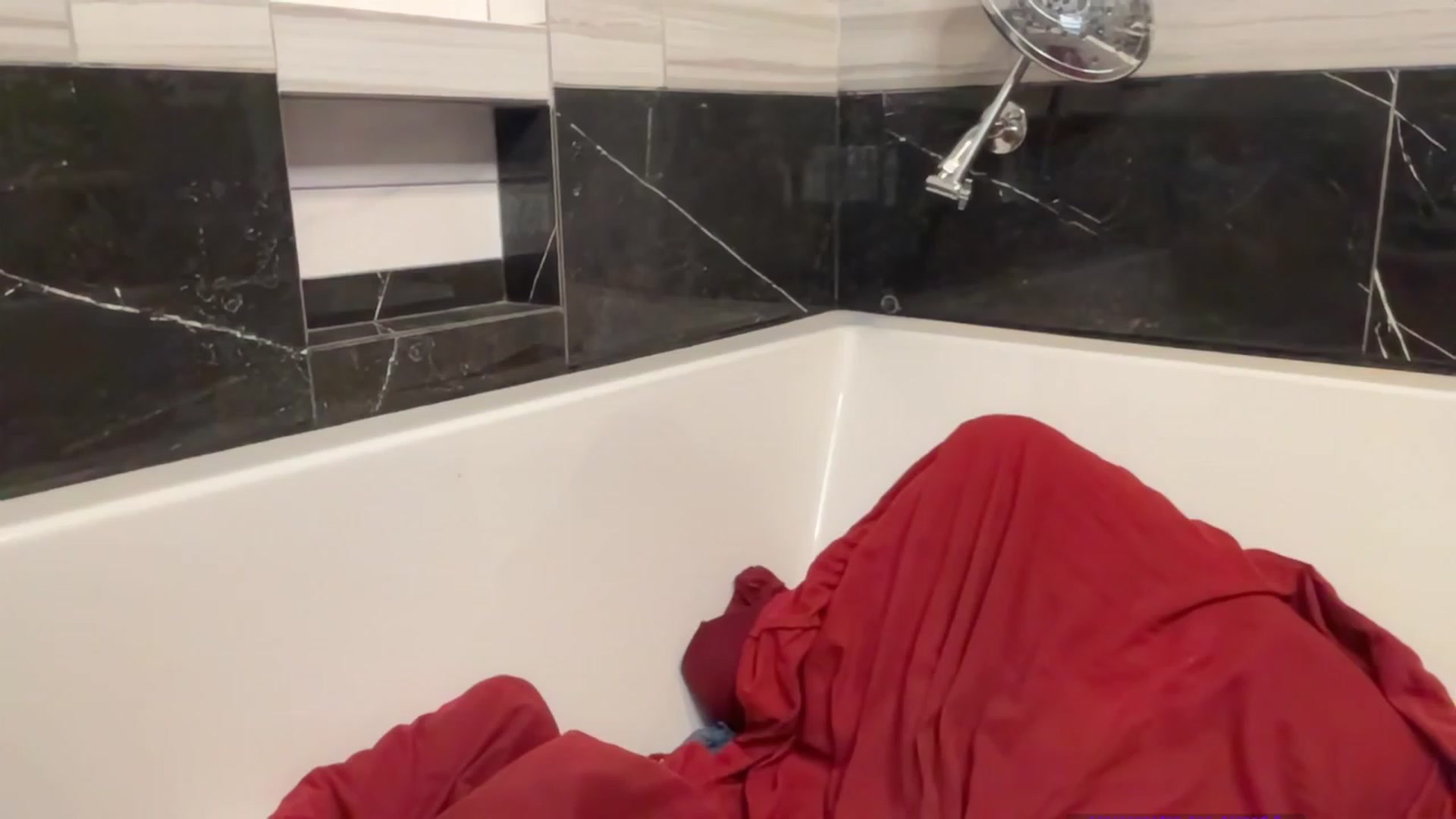 Gallery image thumbnail from JediDropout's myfreecams stream on, 09/14/2023, 02:56 image 17 of 20