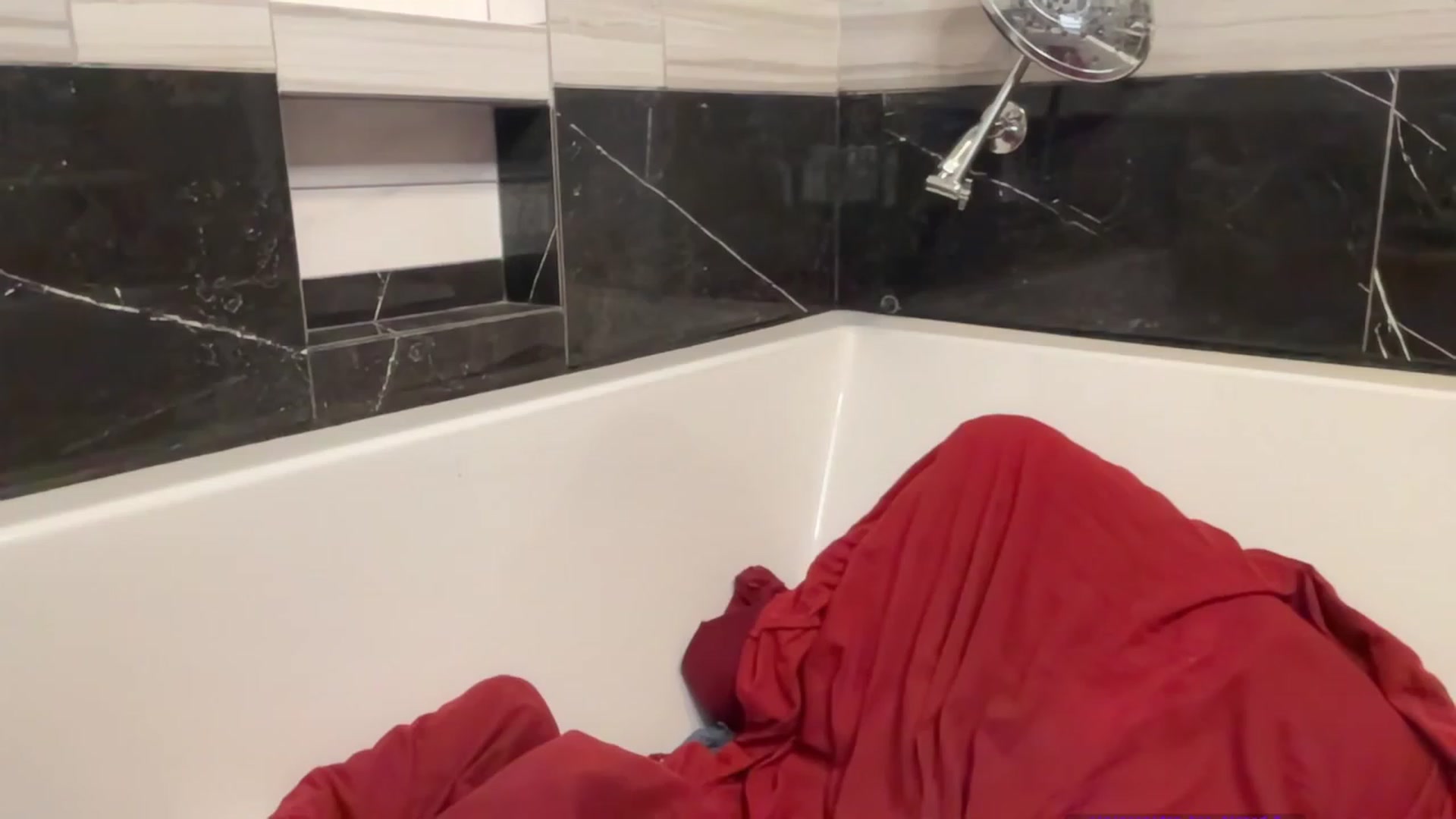 Gallery image thumbnail from JediDropout's myfreecams stream on, 09/14/2023, 02:56 image 16 of 20