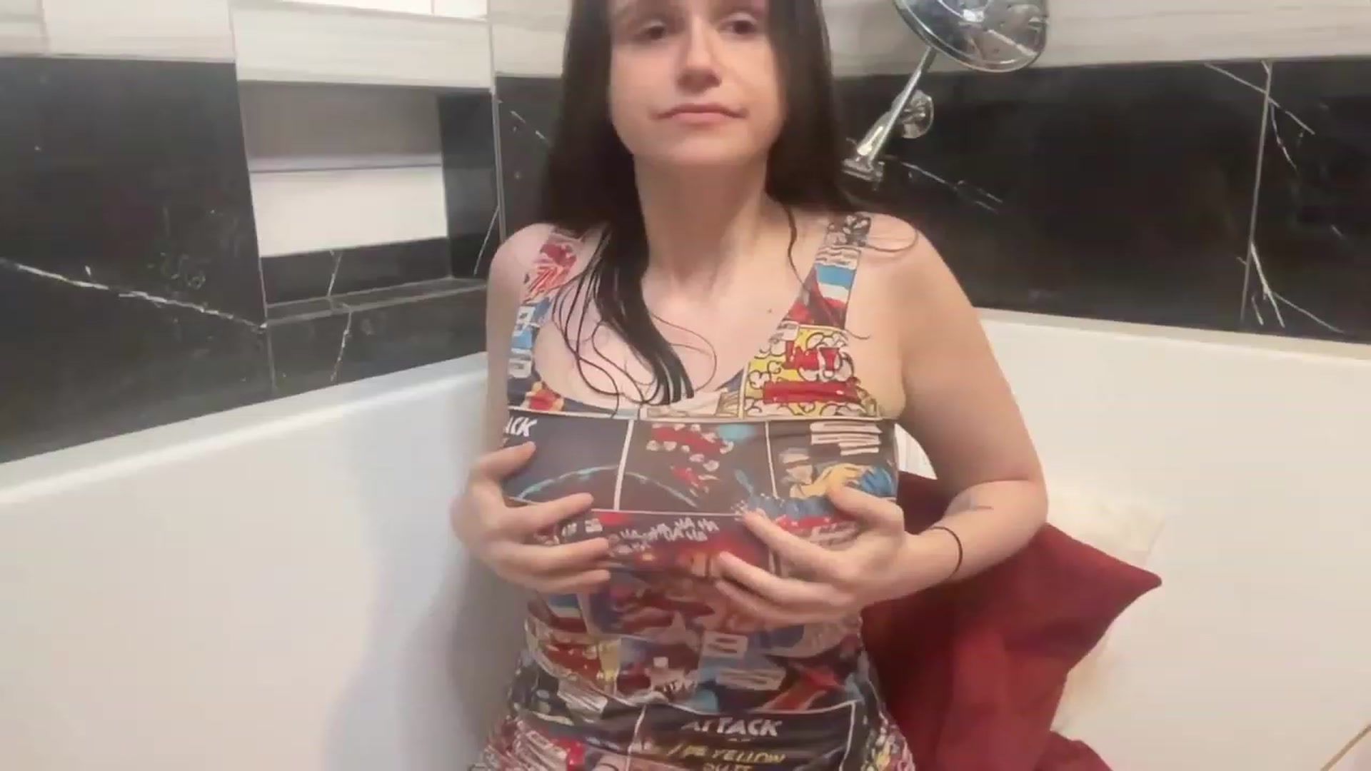 Gallery image thumbnail from JediDropout's myfreecams stream on, 09/19/2023, 06:58 image 7 of 20