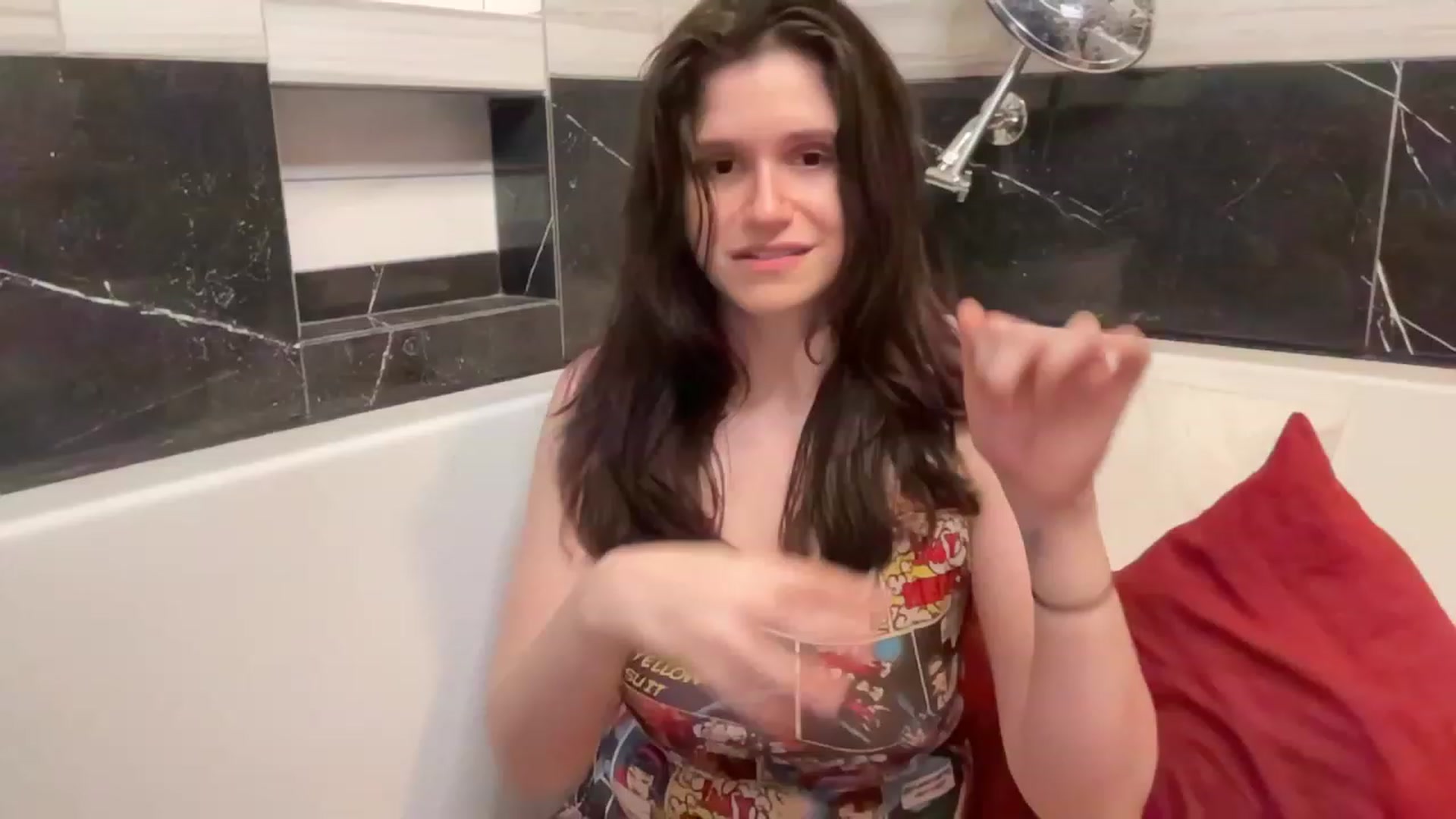 Gallery image thumbnail from JediDropout's myfreecams stream on, 09/19/2023, 06:59 image 3 of 20