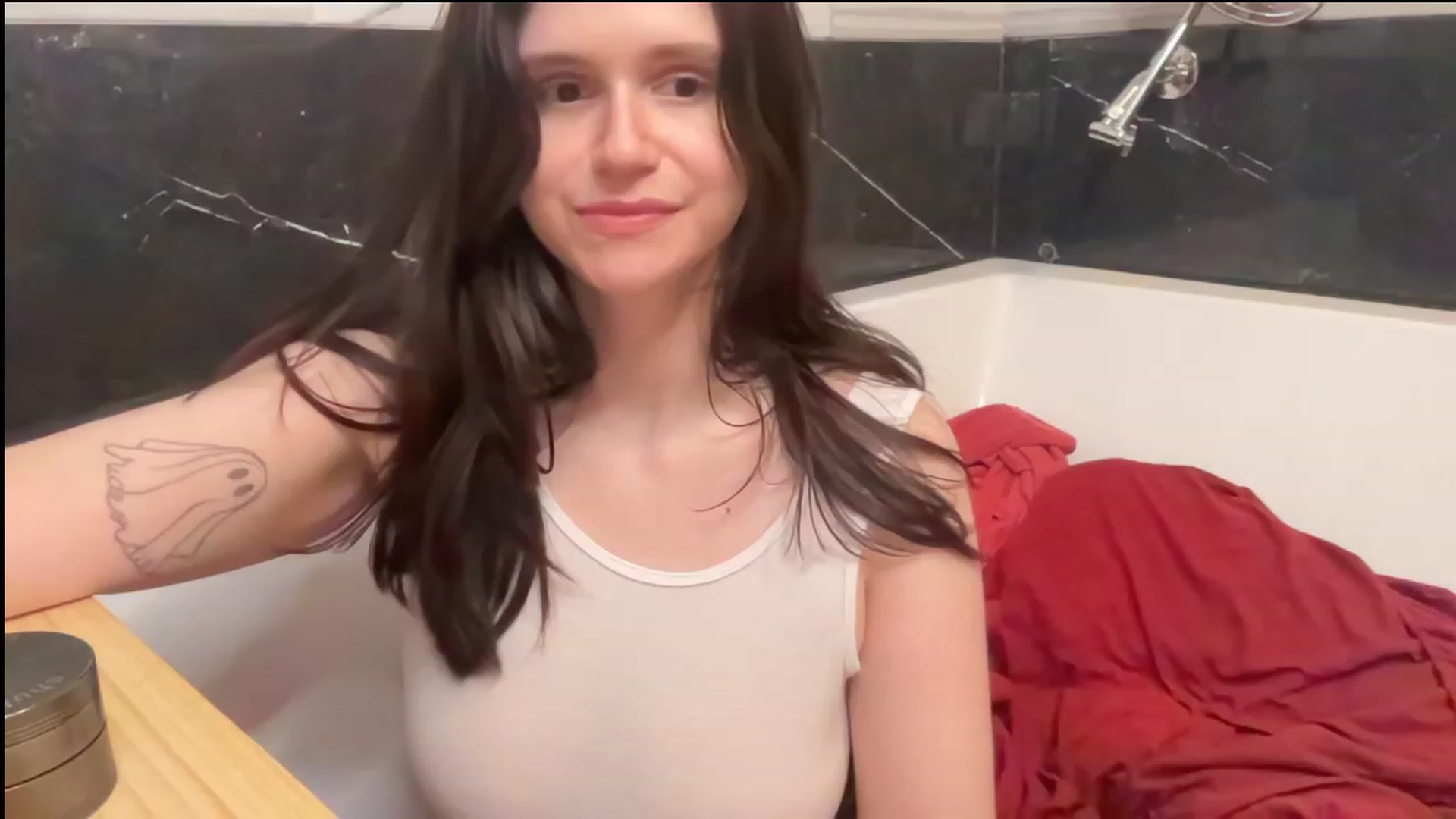 Gallery image thumbnail from JediDropout's myfreecams stream on, 09/23/2023, 09:28 image 15 of 20