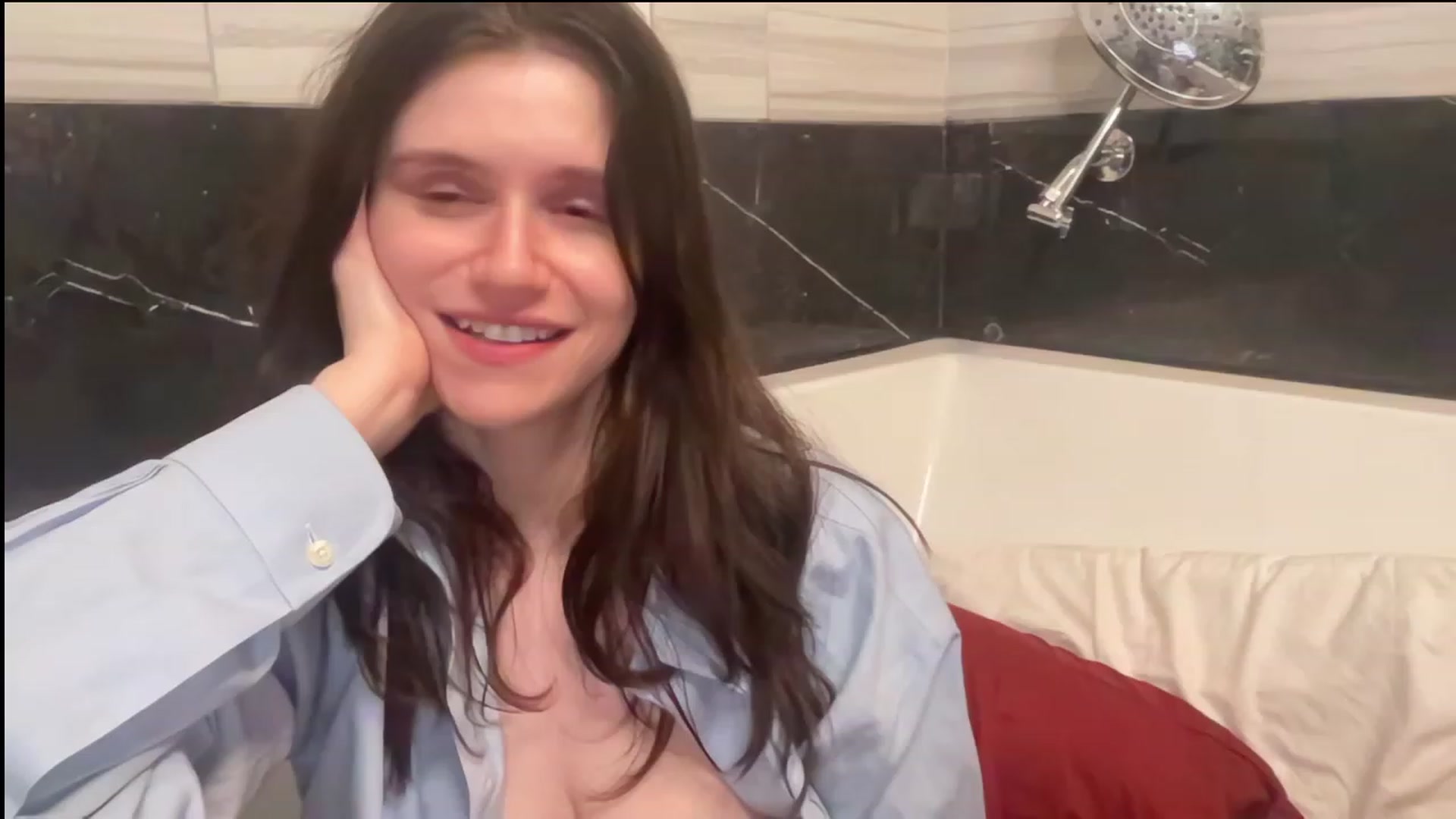 Gallery image thumbnail from JediDropout's myfreecams stream on, 09/30/2023, 06:42 image 14 of 20