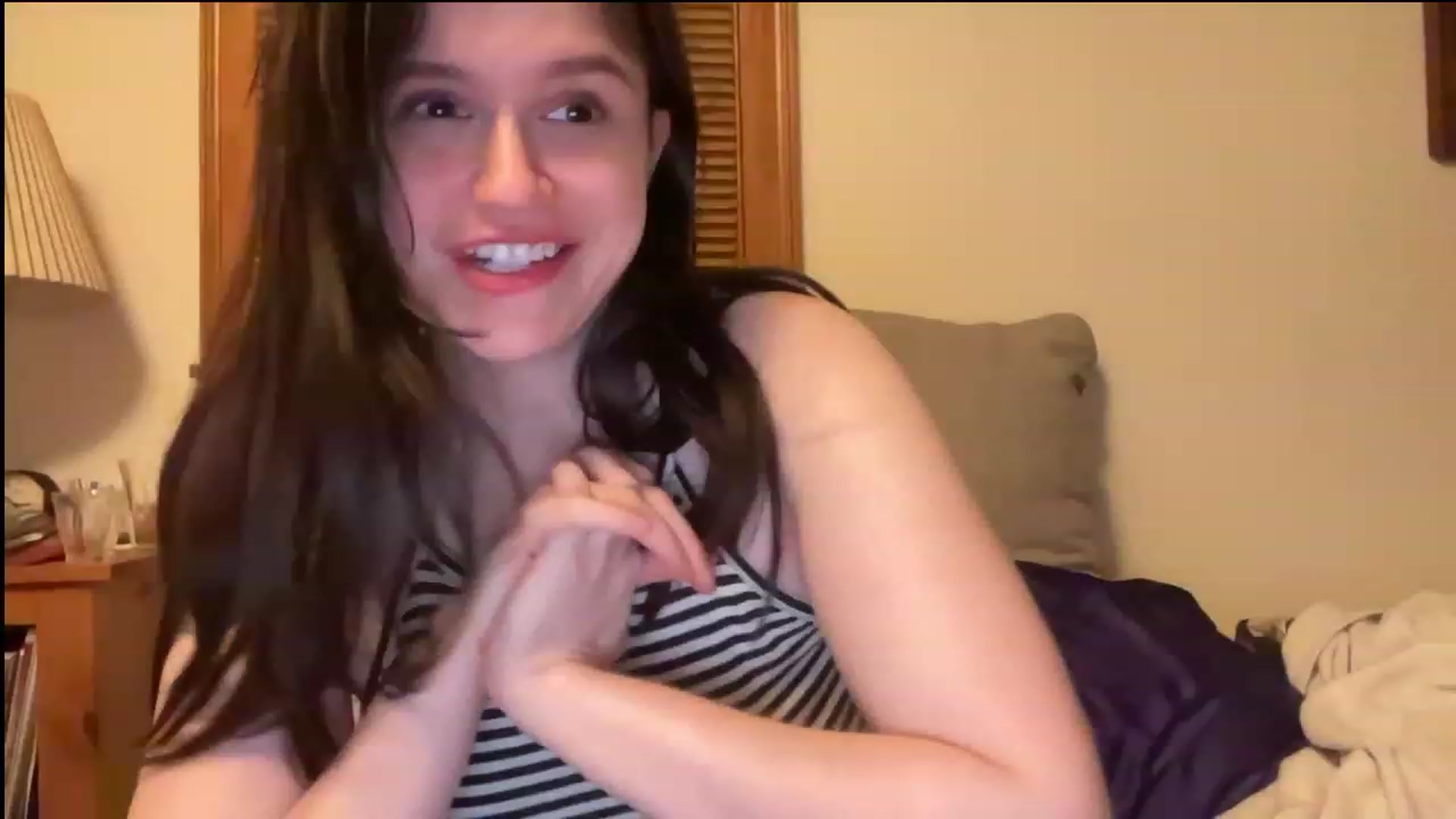 Gallery image thumbnail from JediDropout's myfreecams stream on, 11/01/2023, 08:47 image 12 of 20