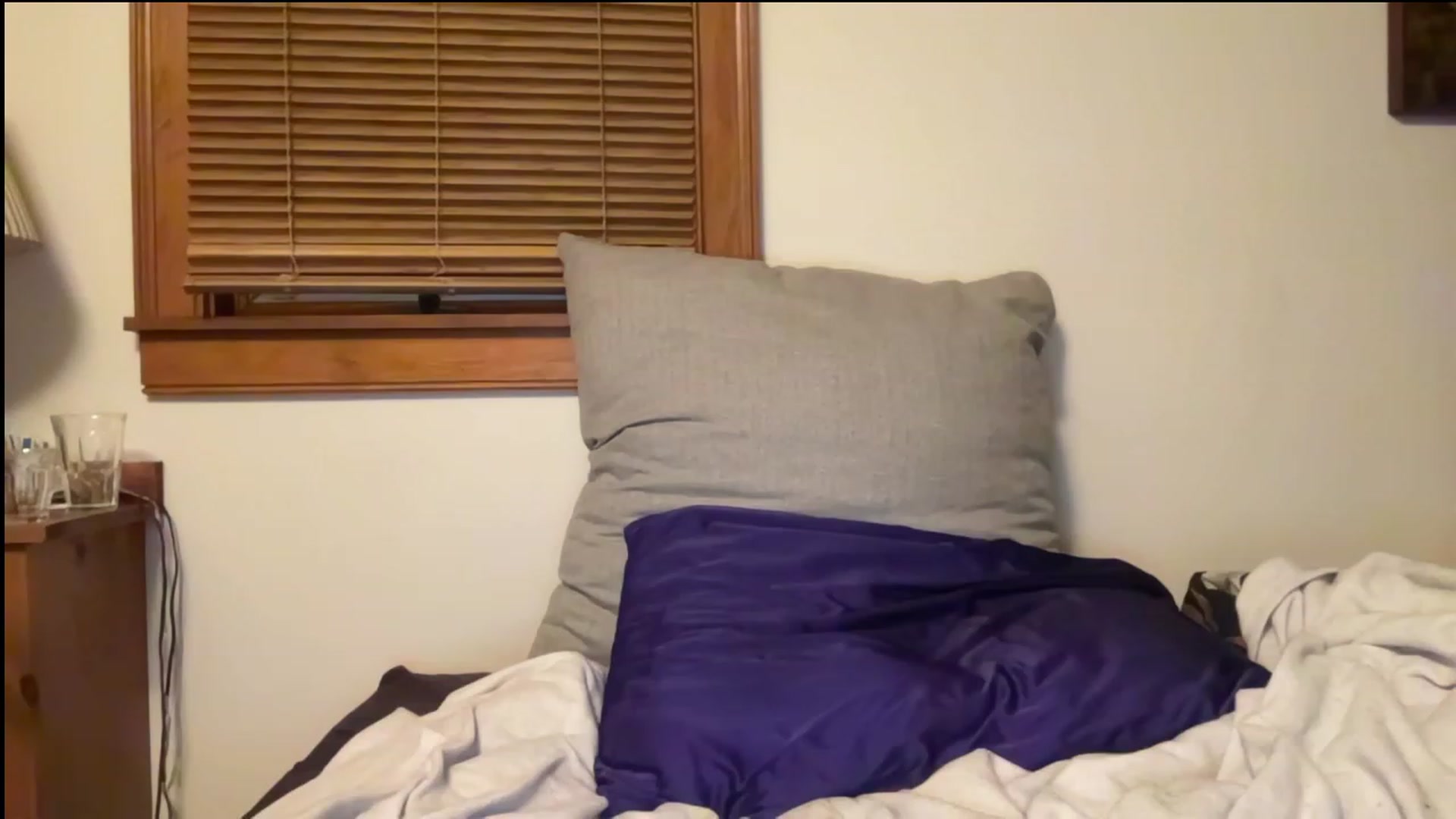 Gallery image thumbnail from JediDropout's myfreecams stream on, 11/01/2023, 08:47 image 10 of 20