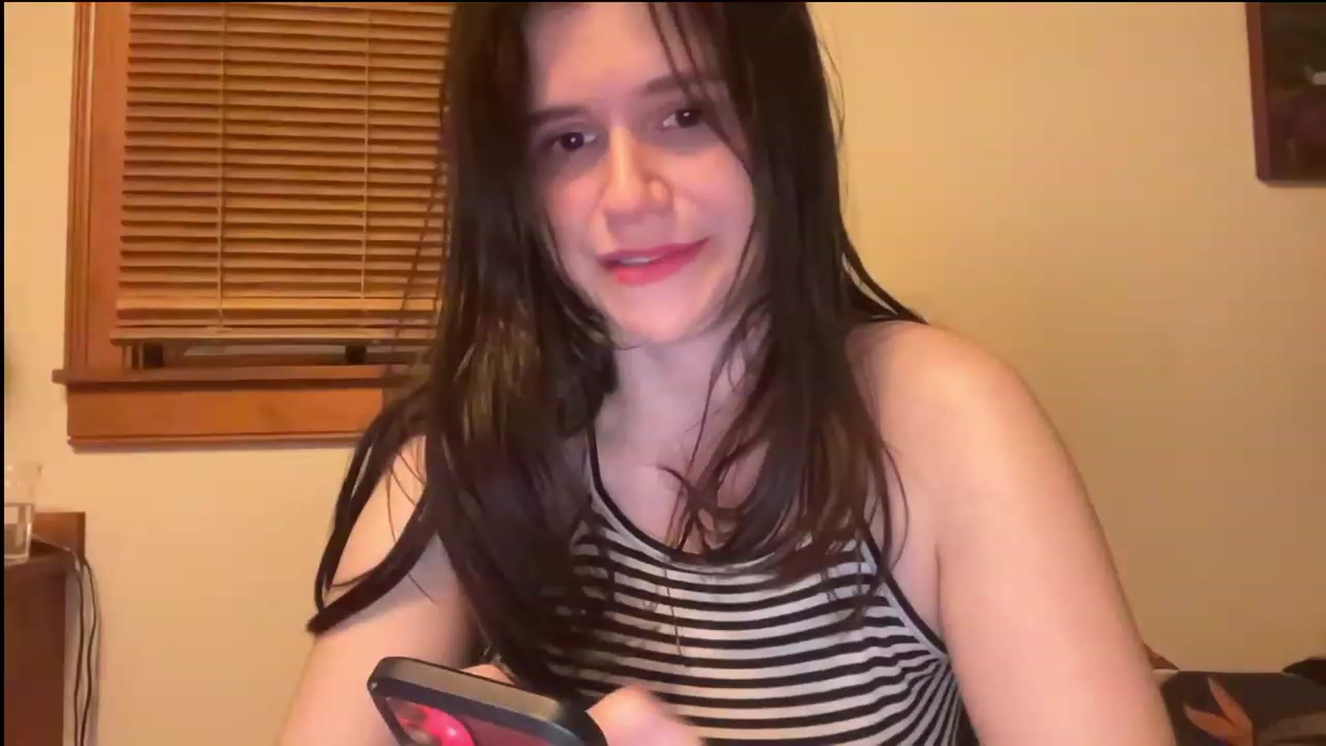 Gallery image thumbnail from JediDropout's myfreecams stream on, 11/01/2023, 08:47 image 2 of 20