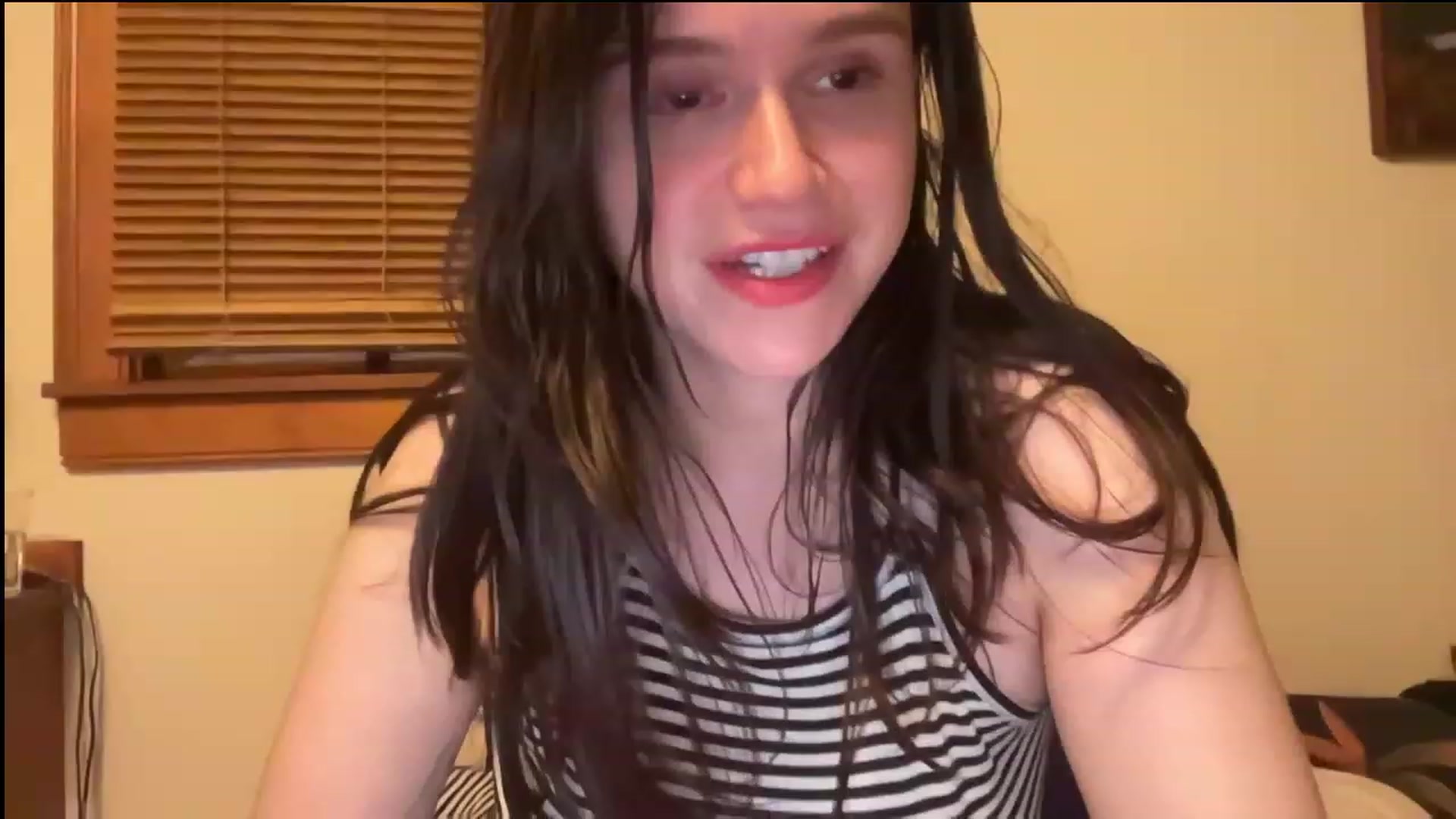 Gallery image thumbnail from JediDropout's myfreecams stream on, 11/01/2023, 08:47 image 1 of 20