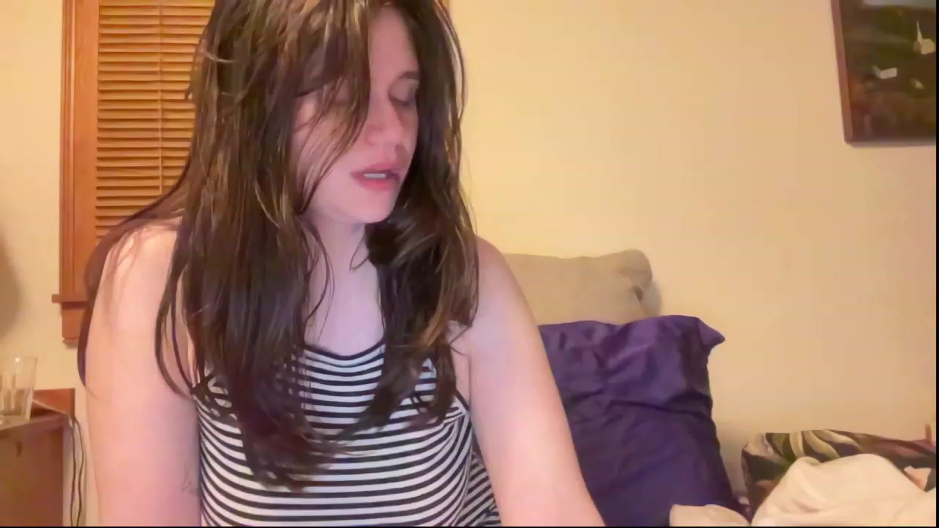 Gallery image thumbnail from JediDropout's myfreecams stream on, 11/01/2023, 11:08 image 19 of 20