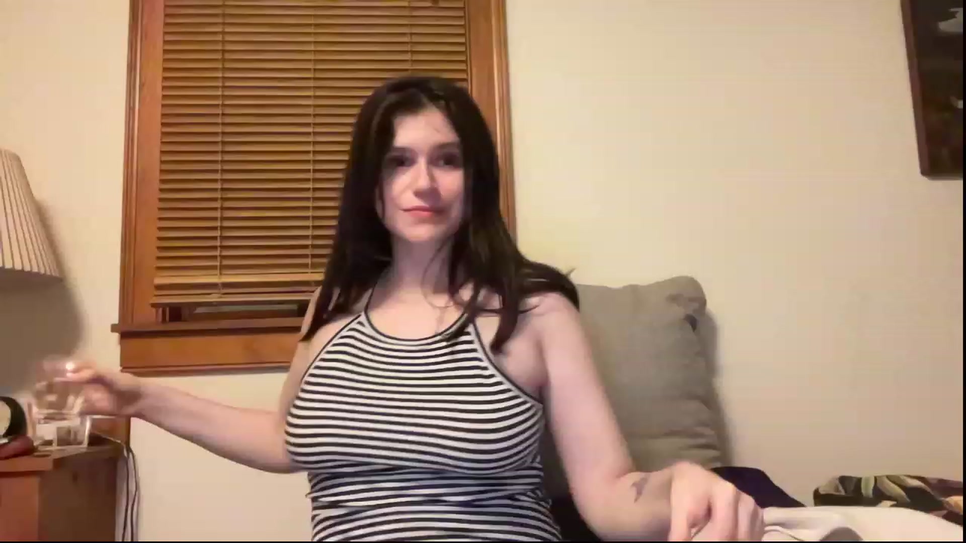 Gallery image thumbnail from JediDropout's myfreecams stream on, 11/01/2023, 11:08 image 2 of 20