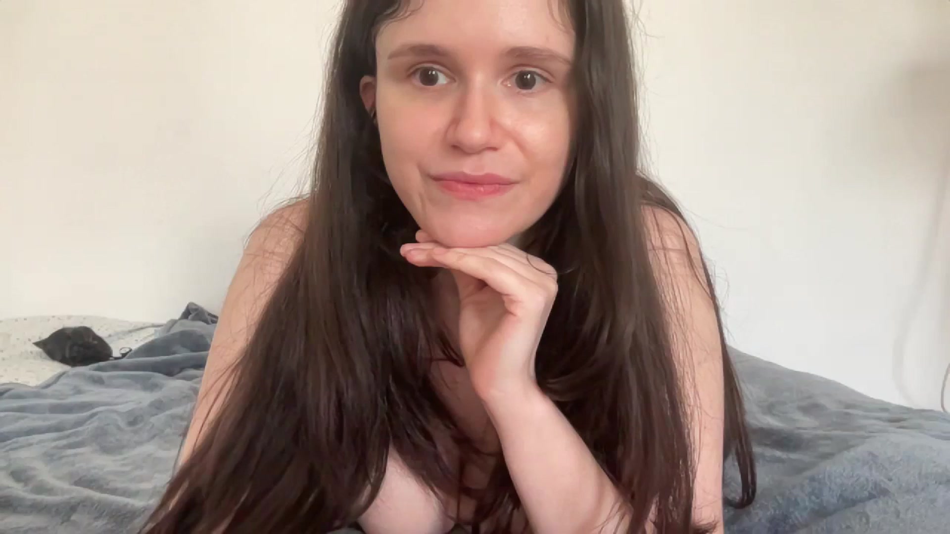 Gallery image thumbnail from JediDropout's myfreecams stream on, 04/02/2024, 08:15 image 3 of 20