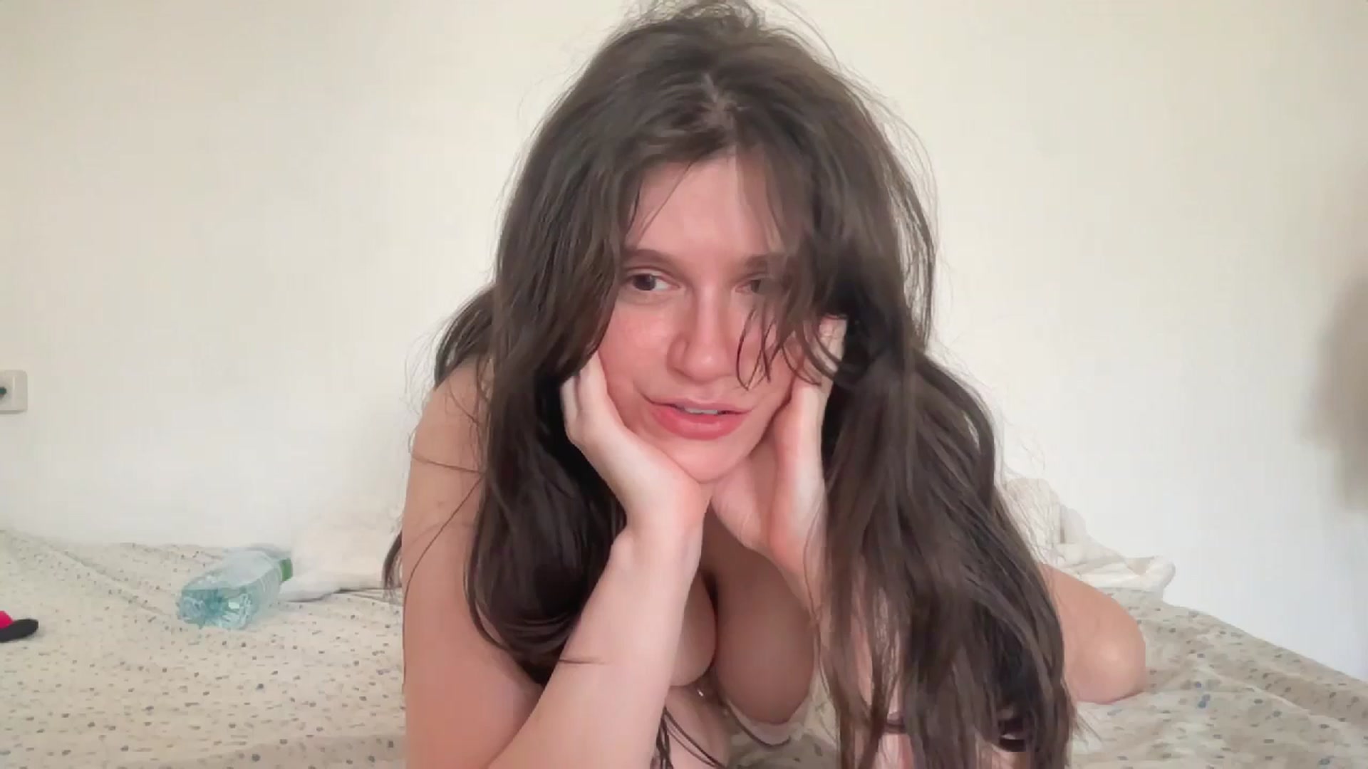 Gallery image thumbnail from JediDropout's myfreecams stream on, 07/13/2024, 08:20 image 5 of 20
