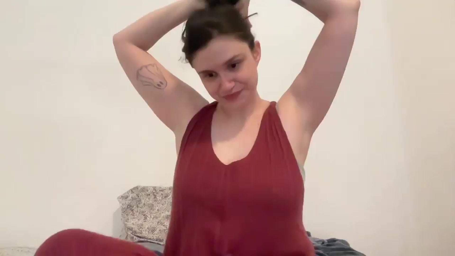Gallery image thumbnail from JediDropout's myfreecams stream on, 08/27/2024, 11:38 image 1 of 20