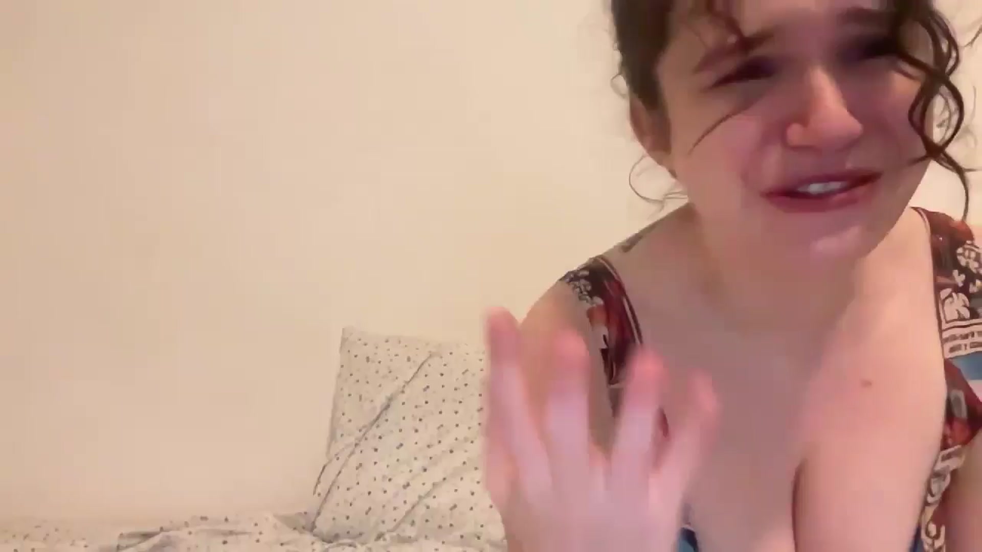 Gallery image thumbnail from JediDropout's myfreecams stream on, 10/15/2024, 05:46 image 1 of 20