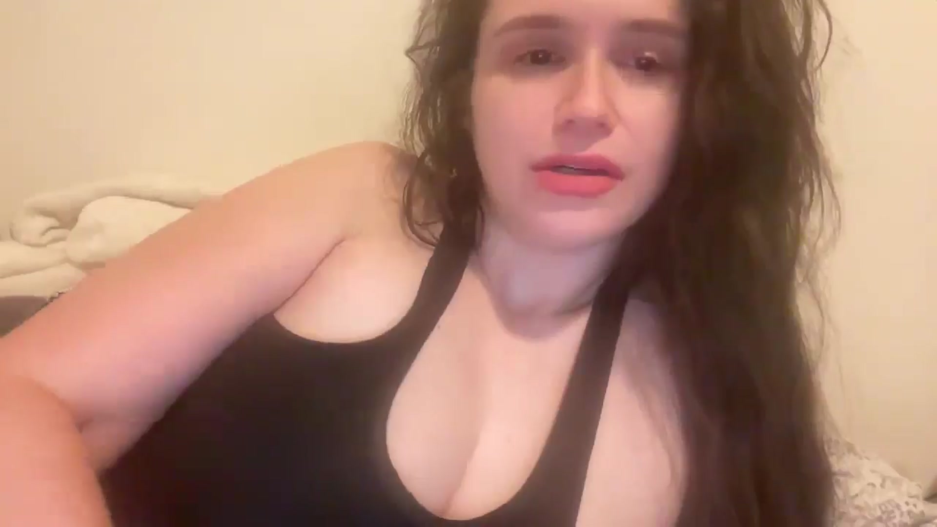 Gallery image thumbnail from JediDropout's myfreecams stream on, 11/06/2024, 04:02 image 12 of 20