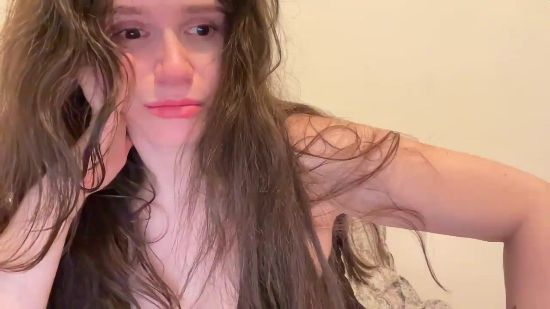 Gallery image thumbnail from JediDropout's myfreecams stream on, 11/06/2024, 05:59 image 8 of 20