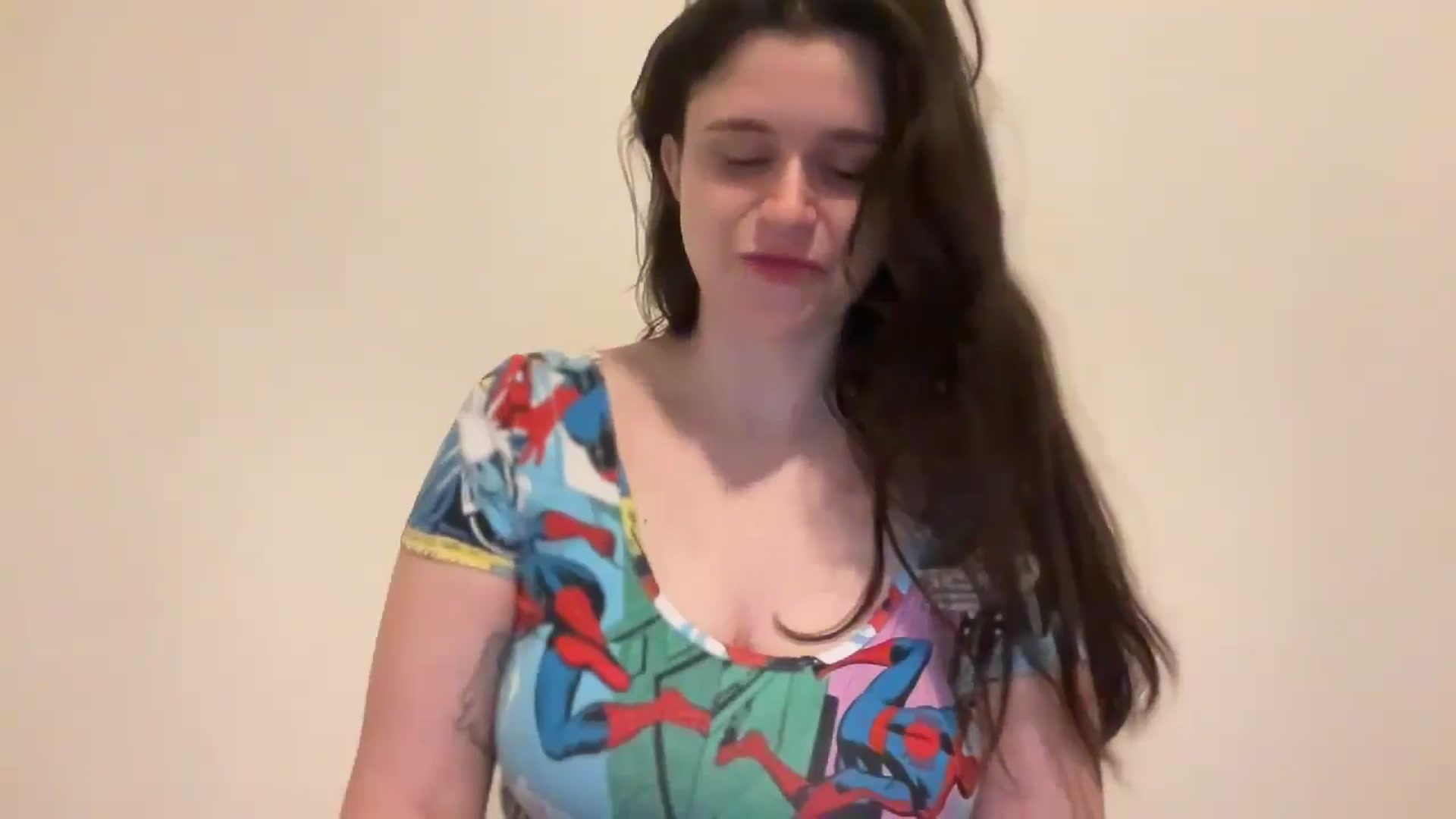 Gallery image thumbnail from JediDropout's myfreecams stream on, 11/20/2024, 06:15 image 3 of 20