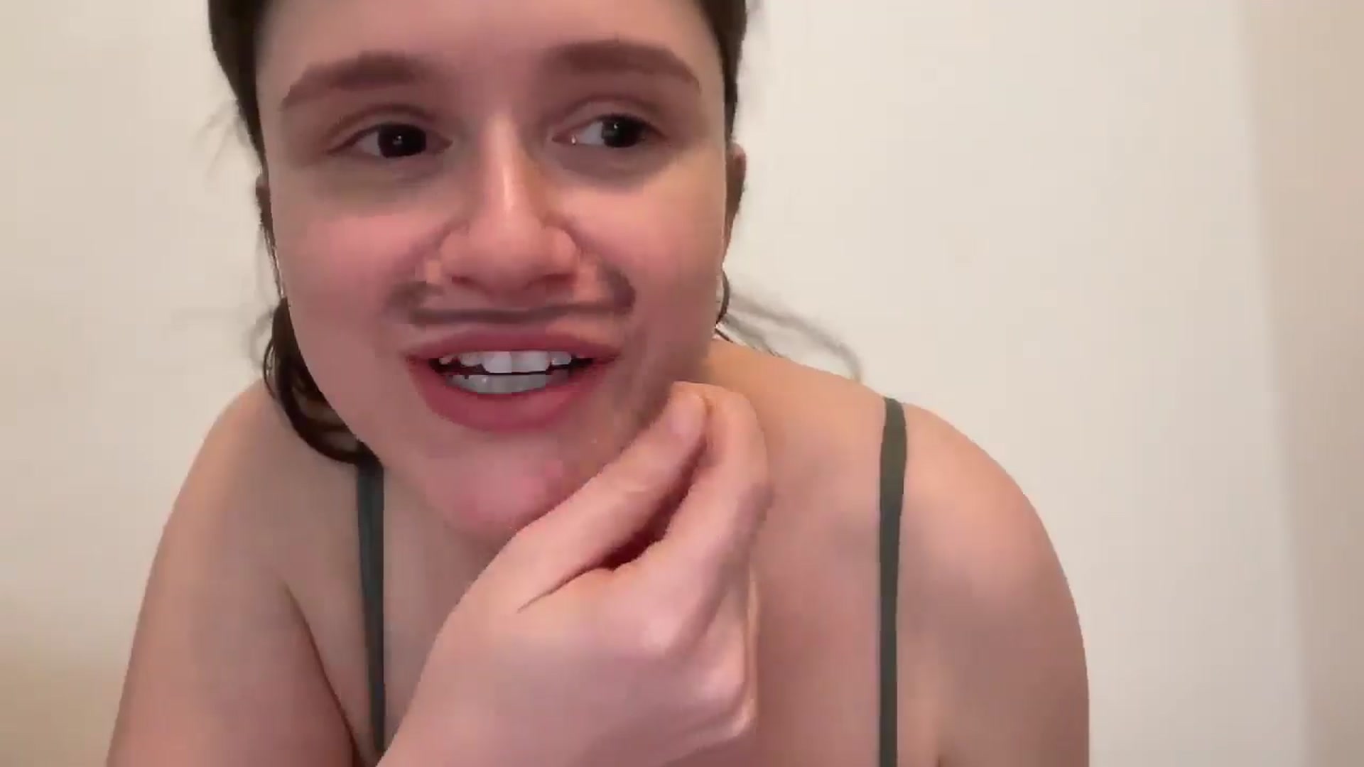 Gallery image thumbnail from JediDropout's myfreecams stream on, 03/02/2025, 11:24 image 11 of 20